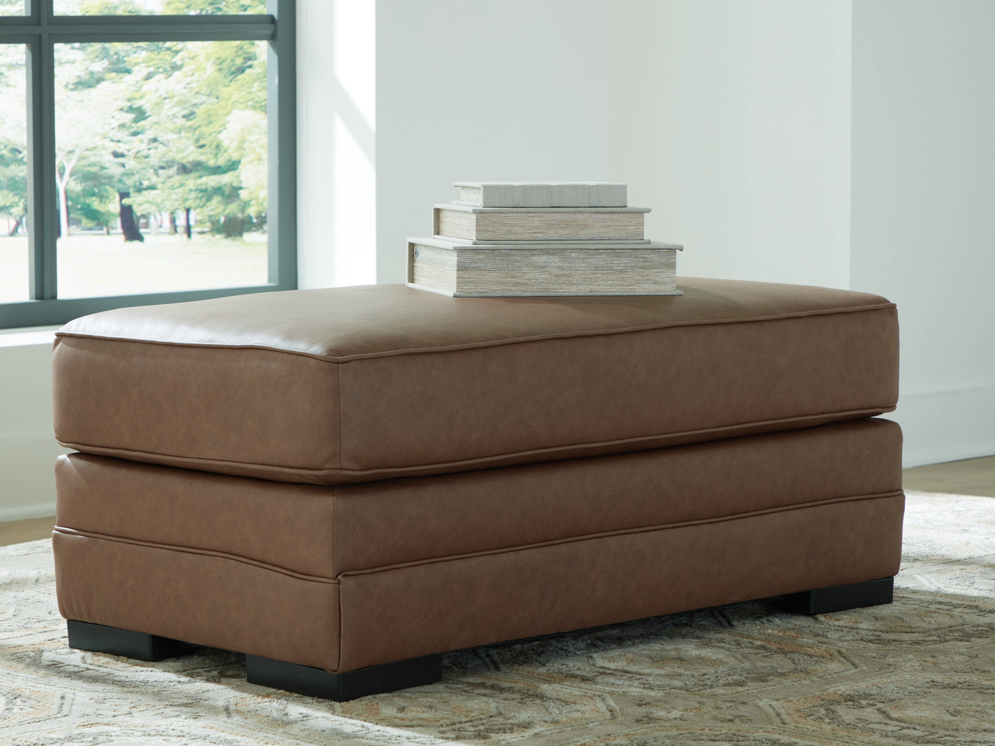 Ocala Furniture Outlet - Ashley Furniture - VillaCourt Living Room - Ottoman / Caramel - 7490914