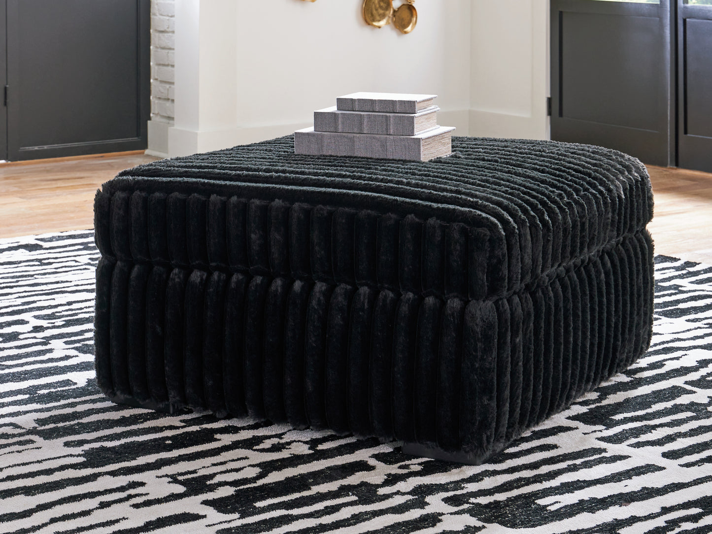 Ocala Furniture Outlet - Ashley Furniture - Midnight-Madness Living Room - Loveseat / Onyx - 9810335