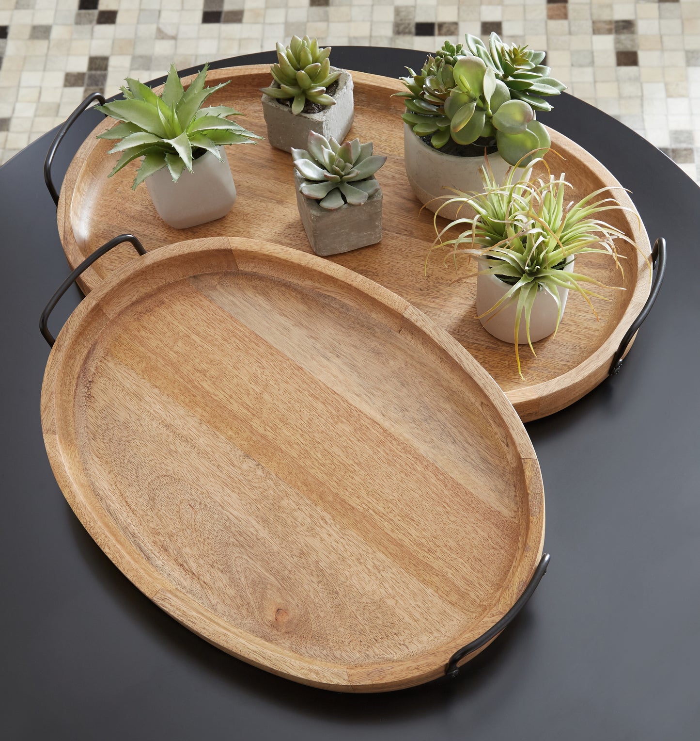 Ocala Furniture Outlet - Ashley Furniture - Jocelyne Tray (Set of 2) - Tray Set (Set of 2) / Brown/Black - A2000455