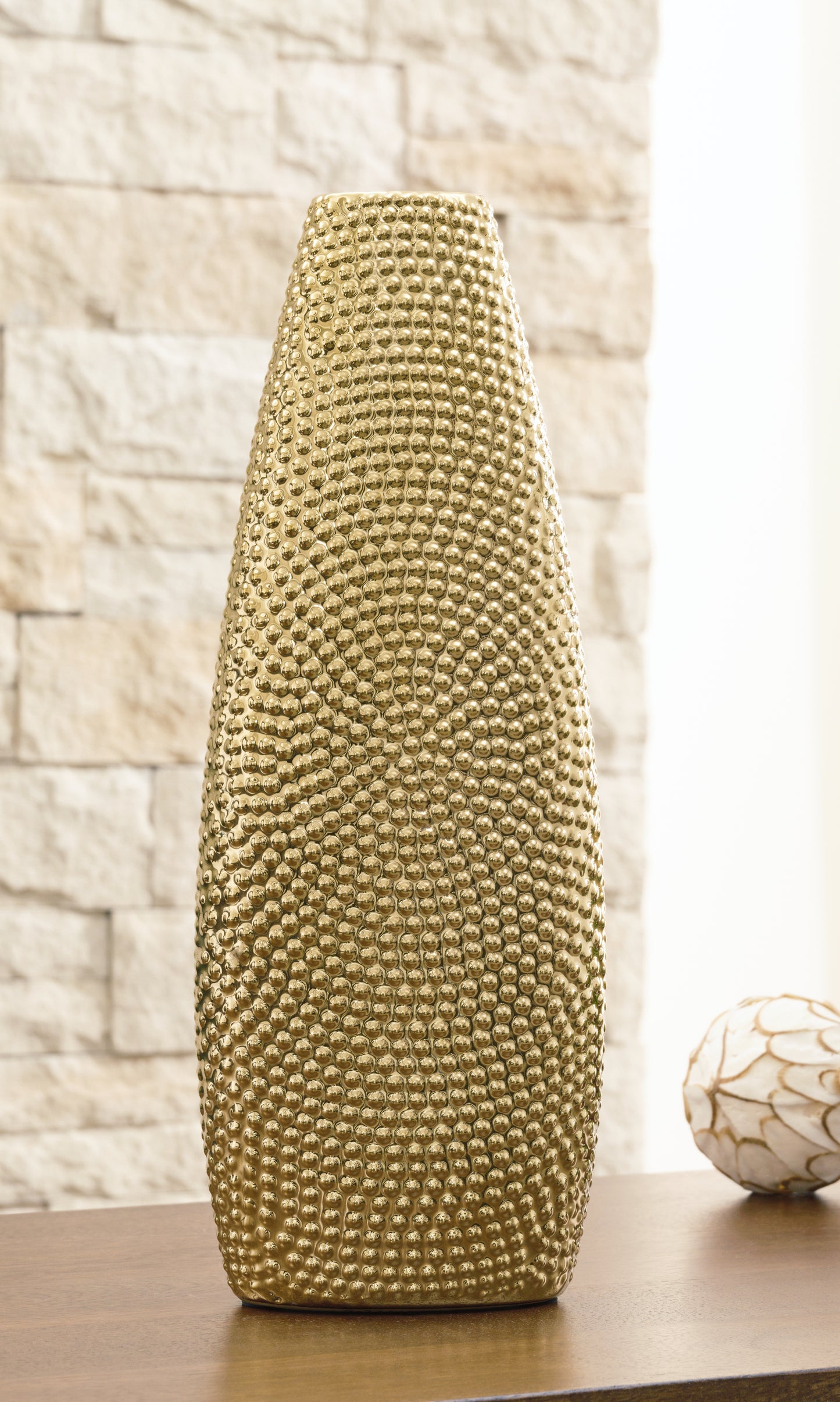 Ocala Furniture Outlet - Ashley Furniture - Efim Vase - Vase / Gold Finish - A2000576