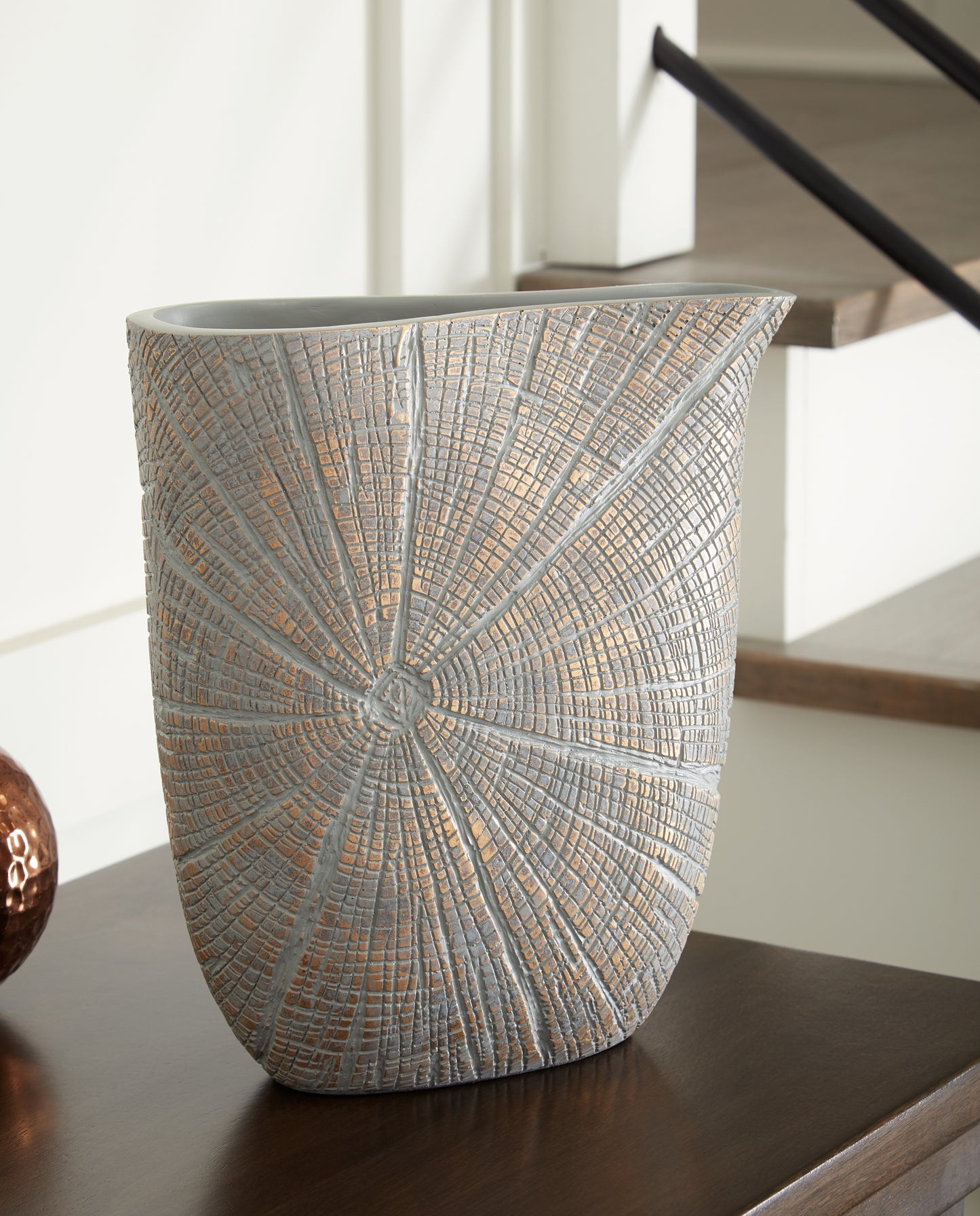 Ocala Furniture Outlet - Ashley Furniture - Ardenley Vase - Vase (2/CS) / Antique Gold Finish - A2000607