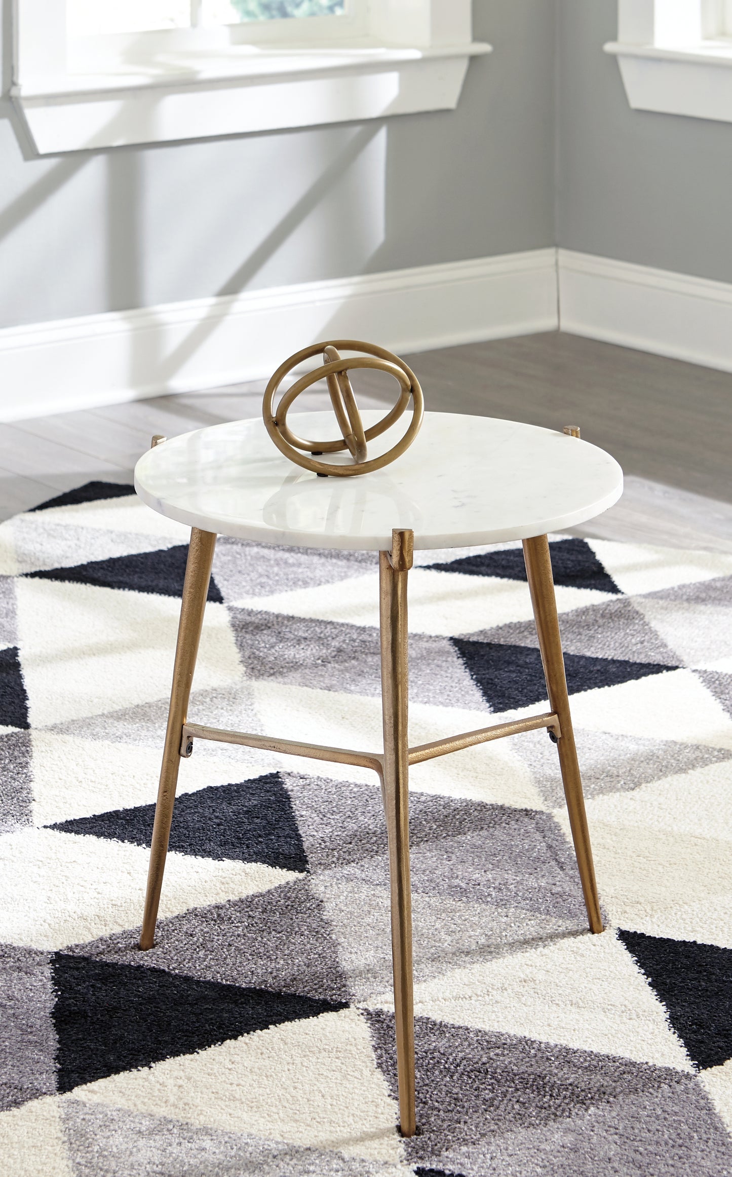 Ocala Furniture Outlet - Ashley Furniture - Chadton Accent Table - Accent Table / White/Gold Finish - A4000004