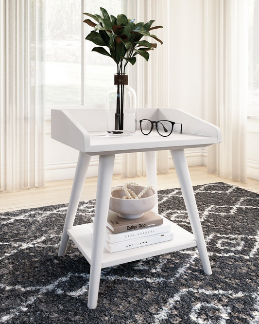 Ocala Furniture Outlet - Ashley Furniture - Blariden Accent Table - Accent Table / White - A4000367