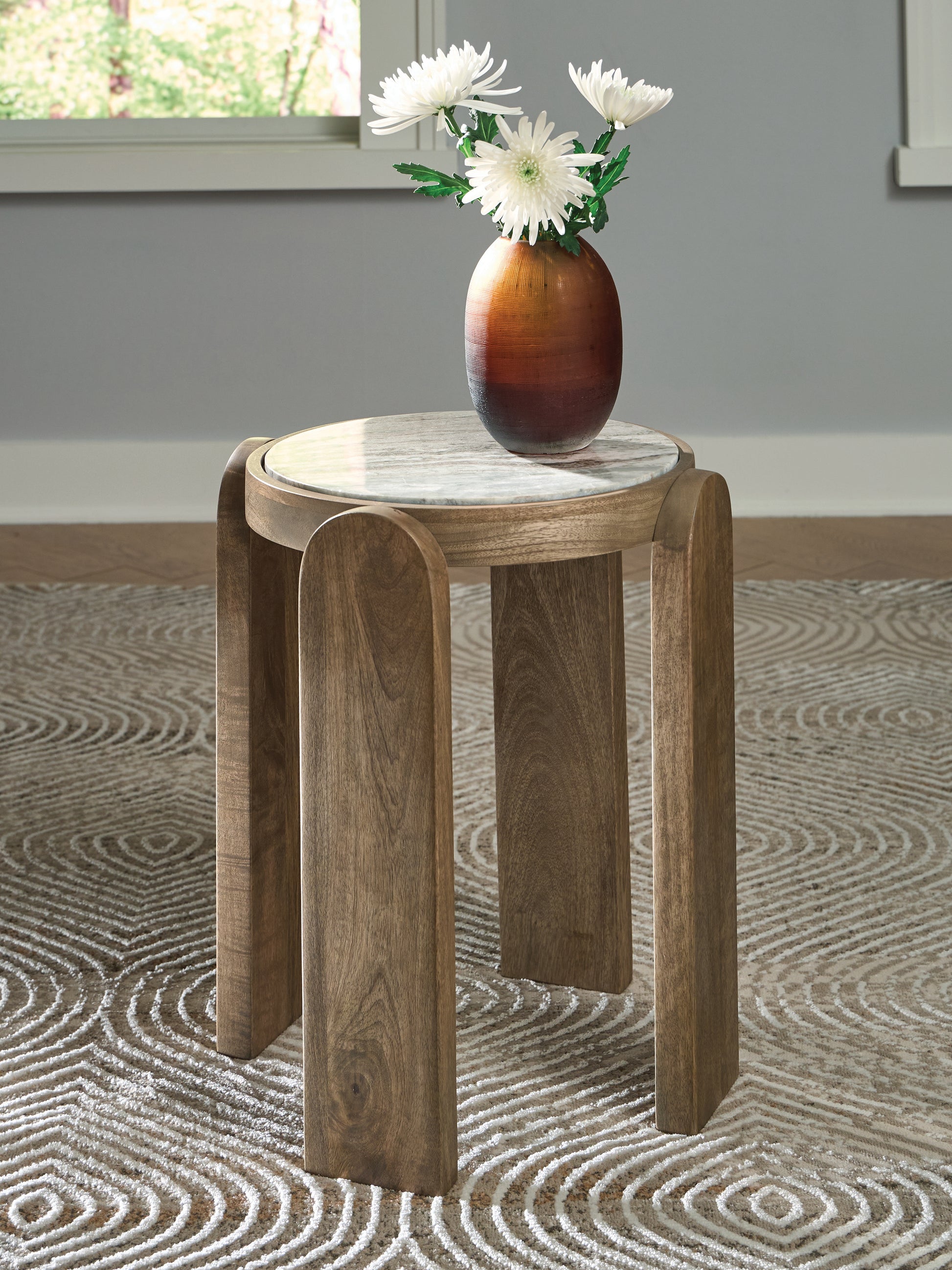 Ocala Furniture Outlet - Ashley Furniture - Gavrilley Accent Table - Accent Table / Gray/White/Brown - A4000722