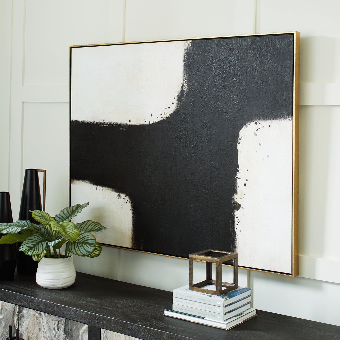 Ocala Furniture Outlet - Ashley Furniture - Reighlea Wall Decor - Wall Art / Black/White - A8000352