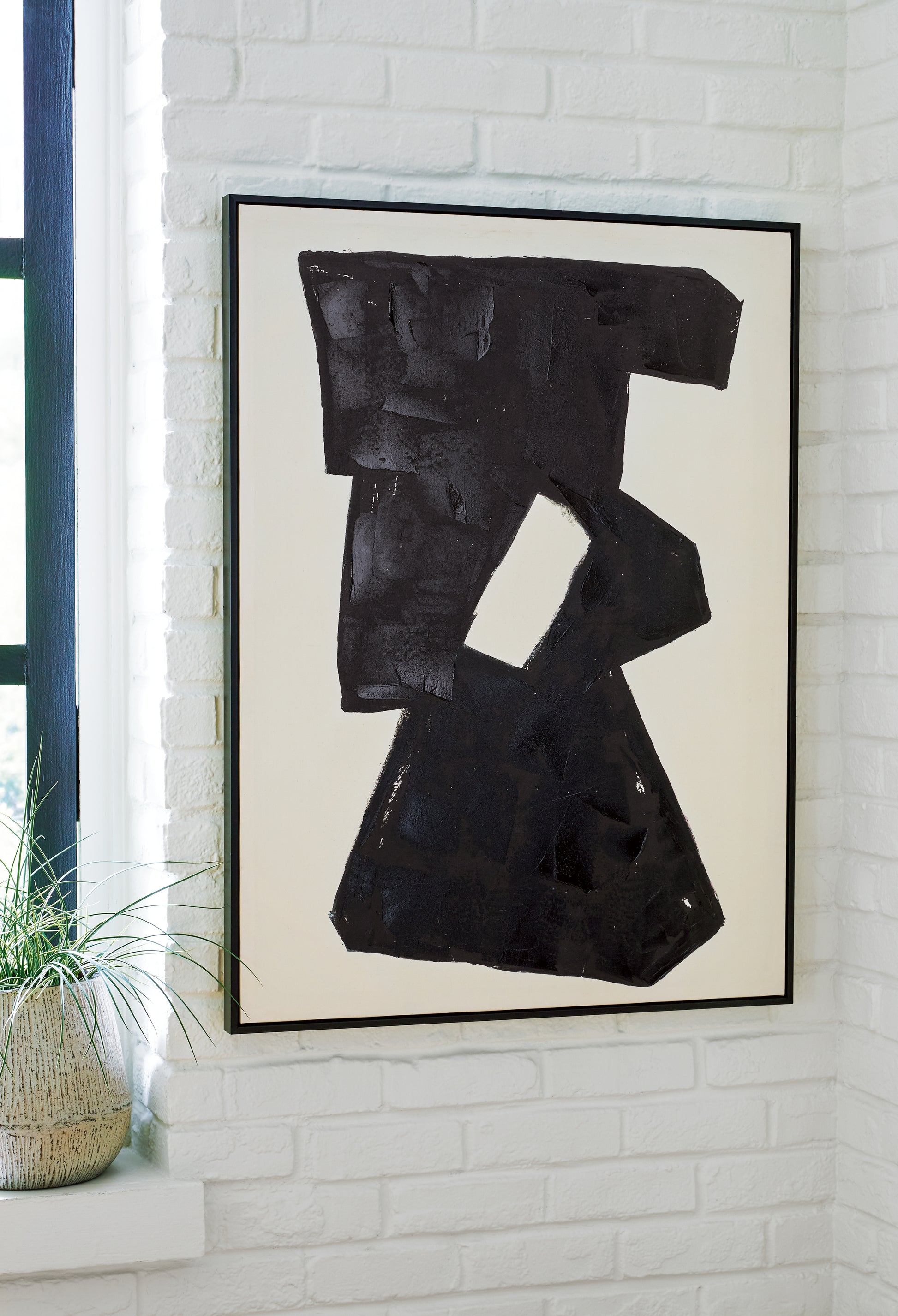 Ocala Furniture Outlet - Ashley Furniture - Garviery Wall Decor - Wall Art / Black/Cream - A8000385