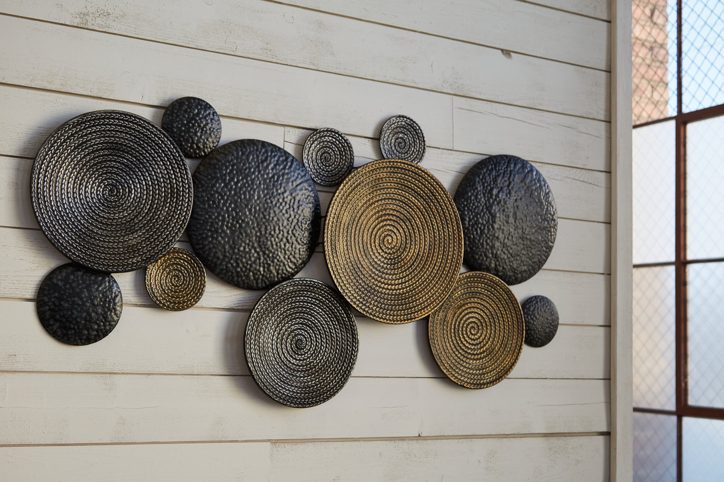 Ocala Furniture Outlet - Ashley Furniture - Emsley Wall Decor - Wall Decor / Multi - A8010284