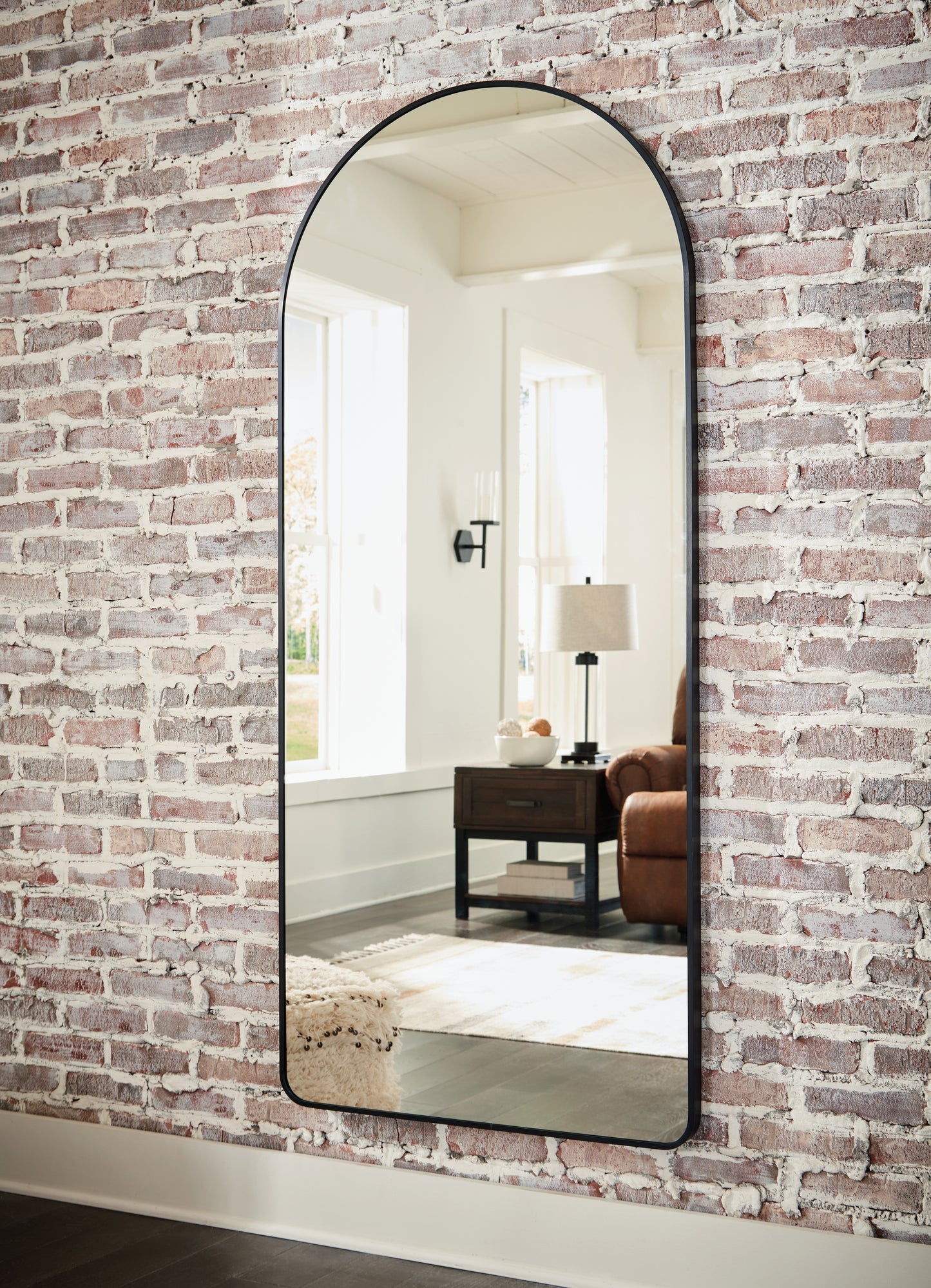 Ocala Furniture Outlet - Ashley Furniture - Sethall Mirror - Floor Mirror / Black - A8010307
