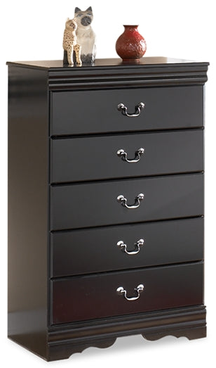 Ocala Furniture Outlet - Ashley Furniture - Huey Vineyard Bedroom - Five Drawer Chest / Black - B128-46