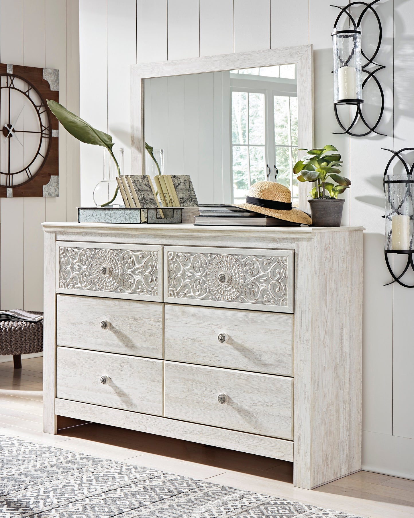 Ocala Furniture Outlet - Ashley Furniture - Paxberry Bedroom - Dresser and Mirror / Whitewash - B181B8