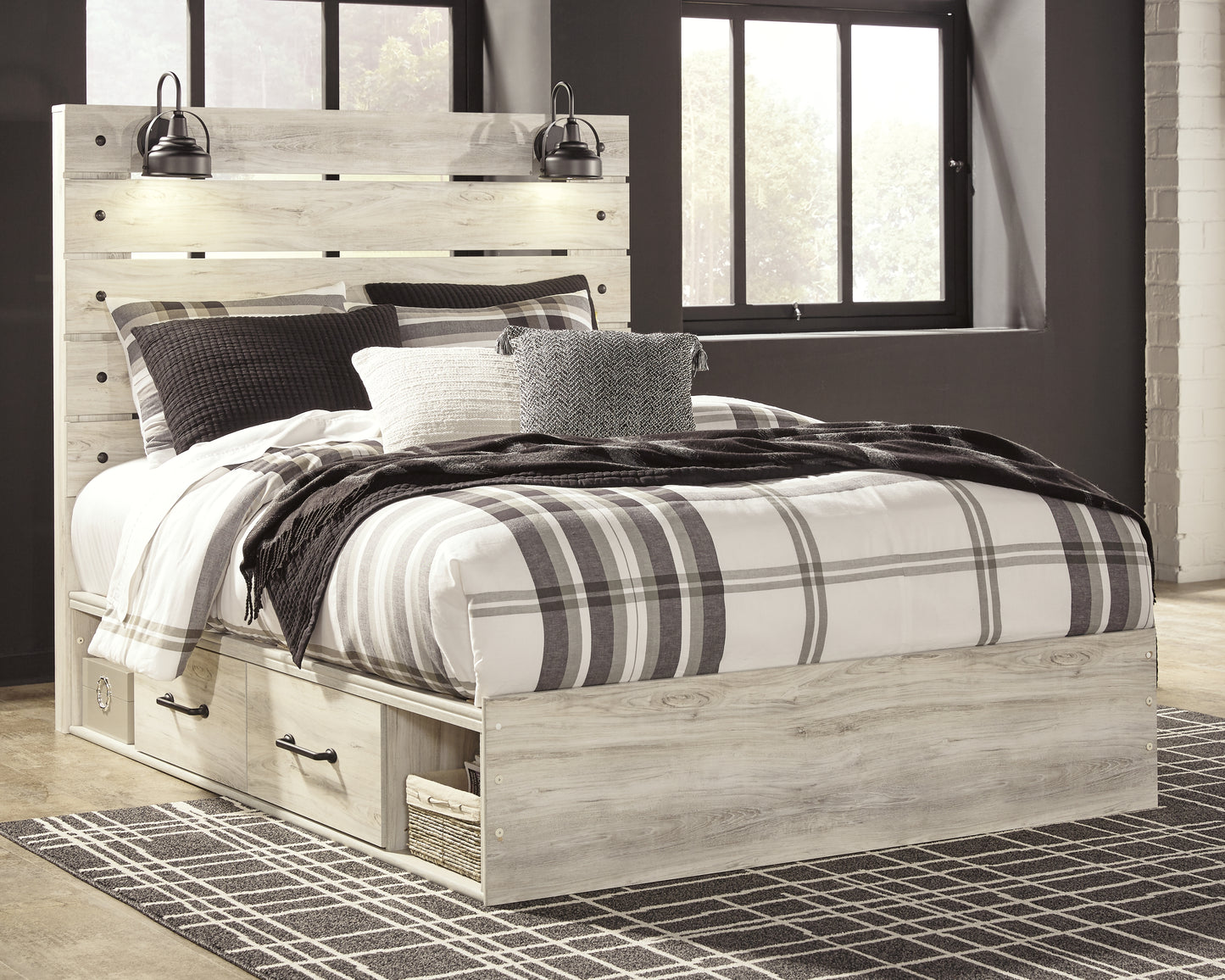 Ocala Furniture Outlet - Ashley Furniture - Cambeck Bedroom - Queen Panel Bed with 4 Storage Drawers / Whitewash - B192B24