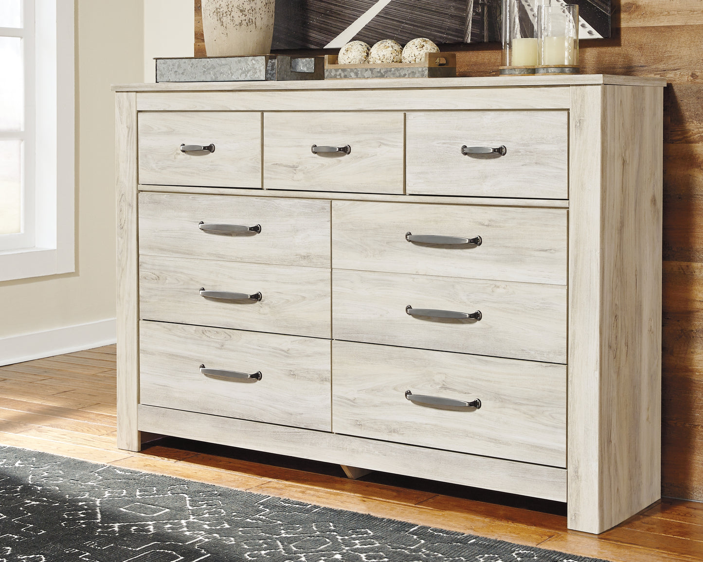 Ocala Furniture Outlet - Ashley Furniture - Bellaby Bedroom - Seven Drawer Dresser / Whitewash - B331-31