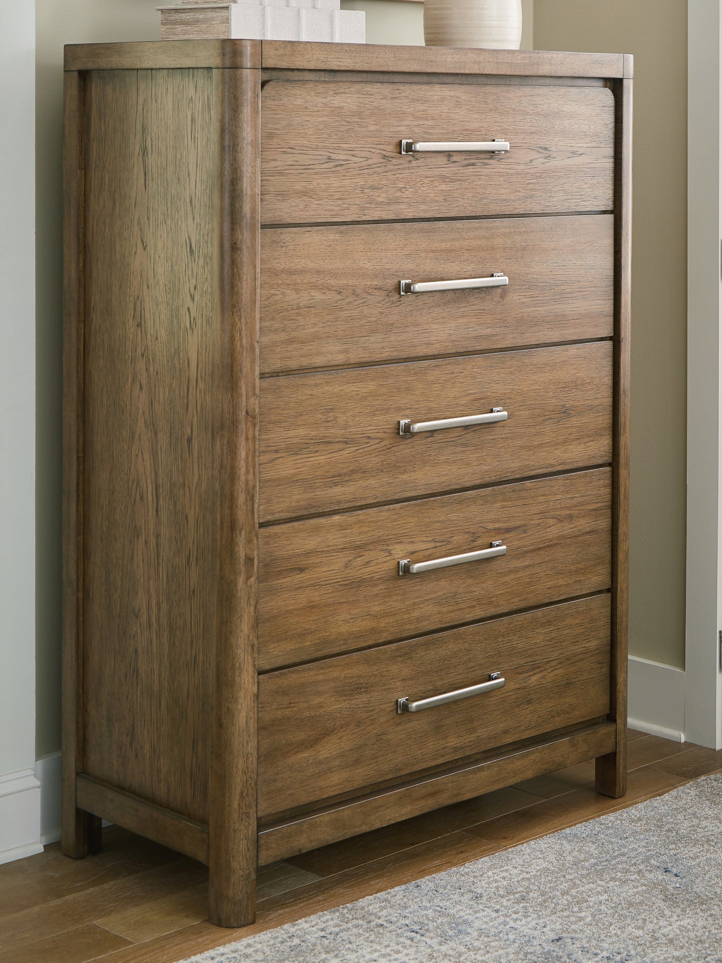 Ocala Furniture Outlet - Ashley Furniture - Cabalynn Bedroom - Five Drawer Chest / Light Brown - B974-46