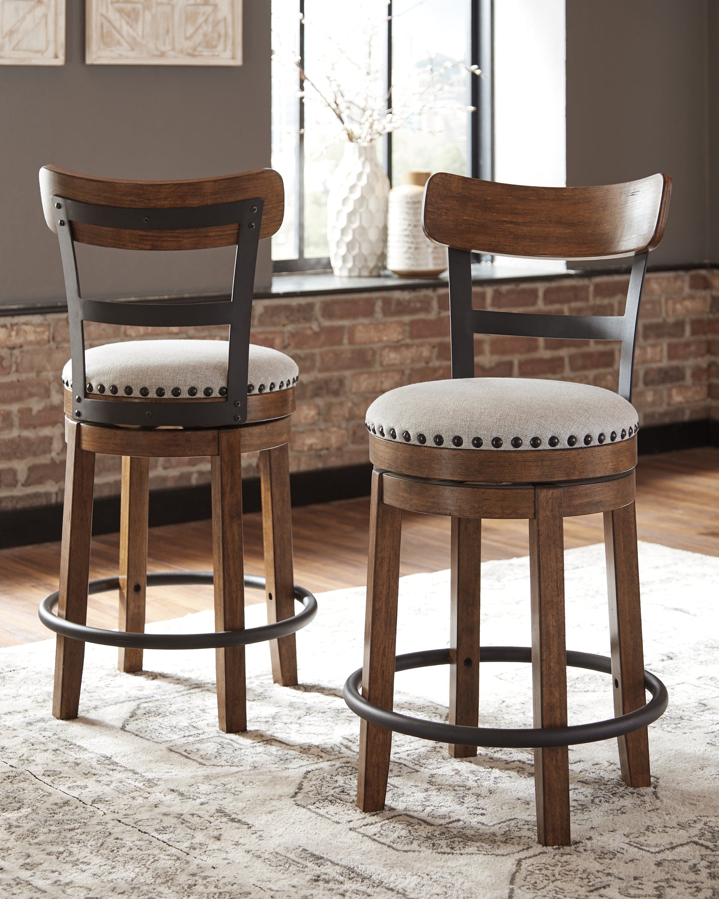 Ocala Furniture Outlet - Ashley Furniture - Valebeck Dining Room - UPH Swivel Stool (1/CN) / Black - D546-824