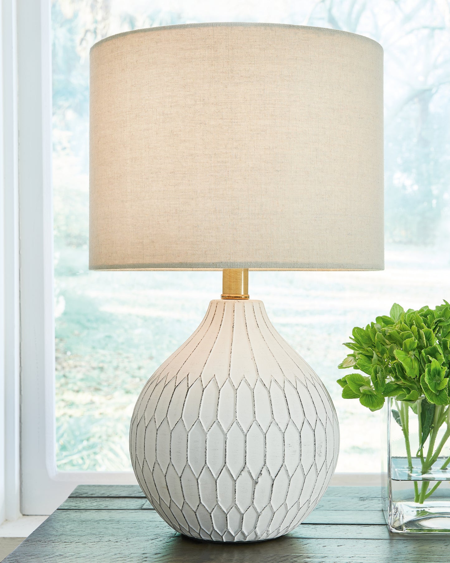 Ocala Furniture Outlet - Ashley Furniture - Wardmont Lighting - Table Lamp (Set of 2) / White - L180094X2