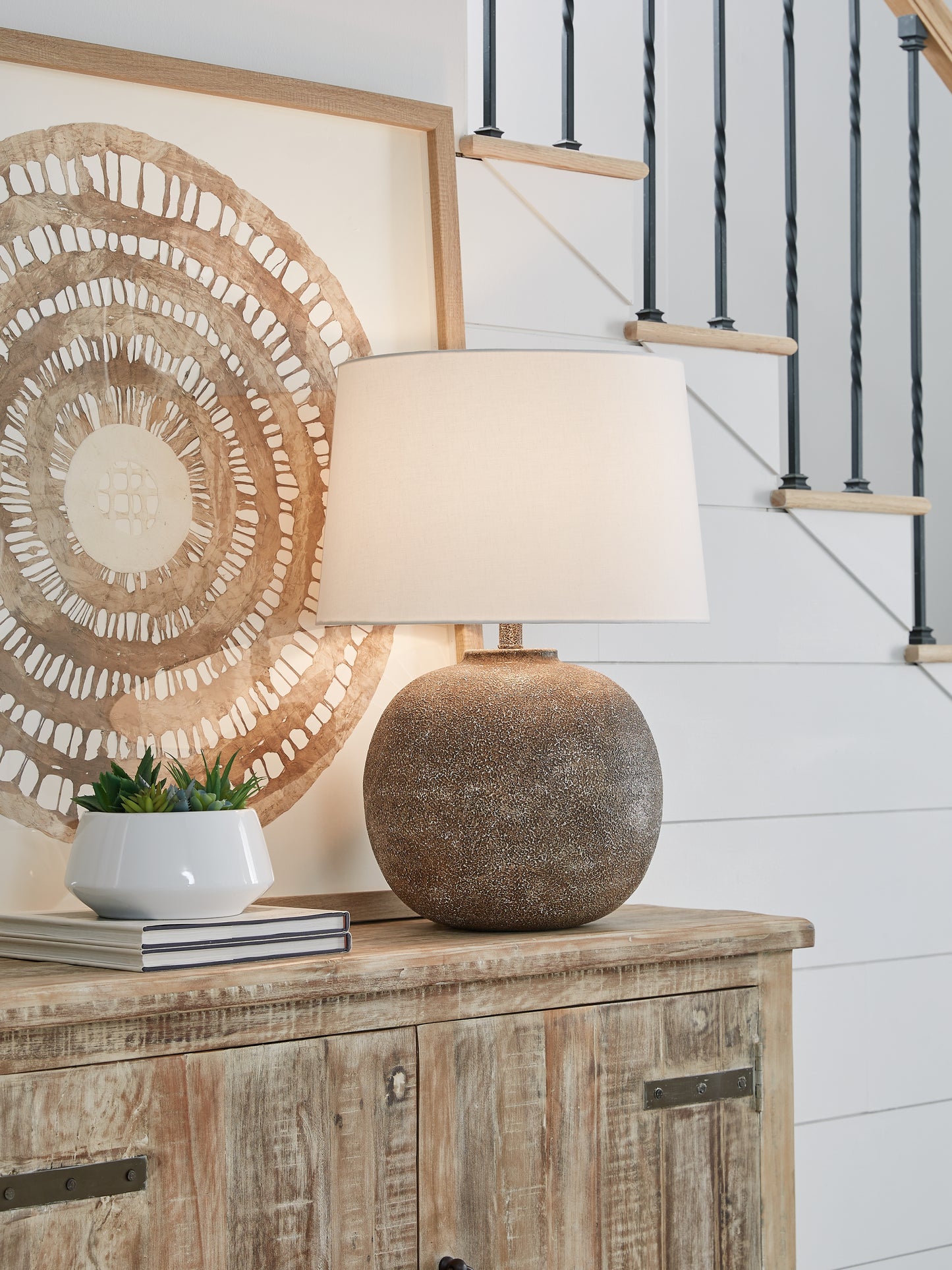 Ocala Furniture Outlet - Ashley Furniture - Neavesboro Lighting - 2-Piece Lamp Set / Antique Brown/White - L207484X2