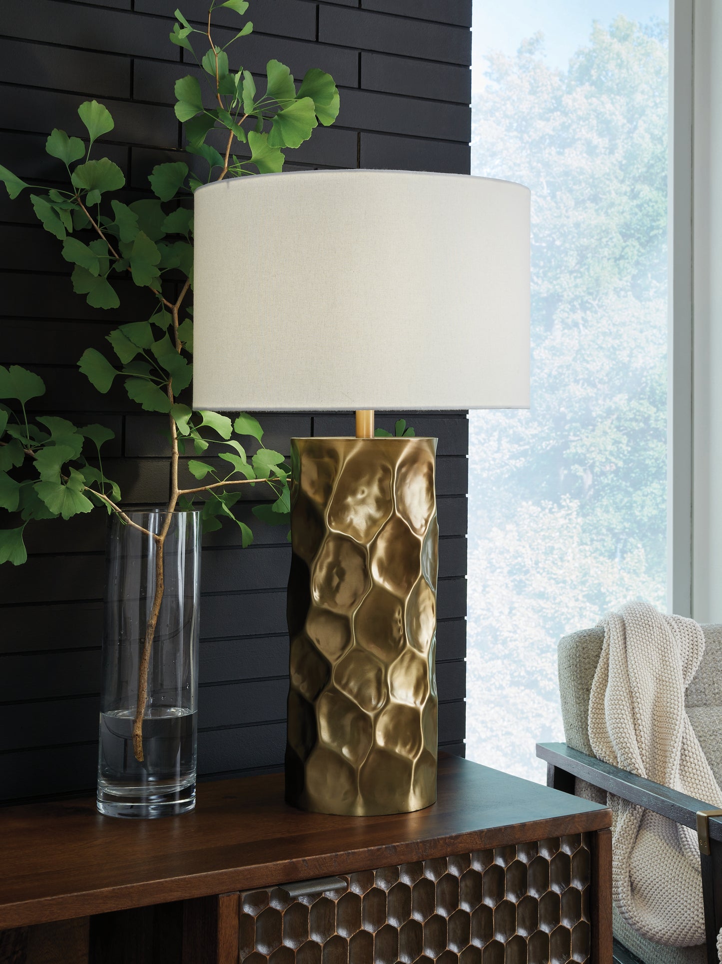 Ocala Furniture Outlet - Ashley Furniture - Marshawn Lighting - Metal Table Lamp (1/CN) / Gold Finish - L207524