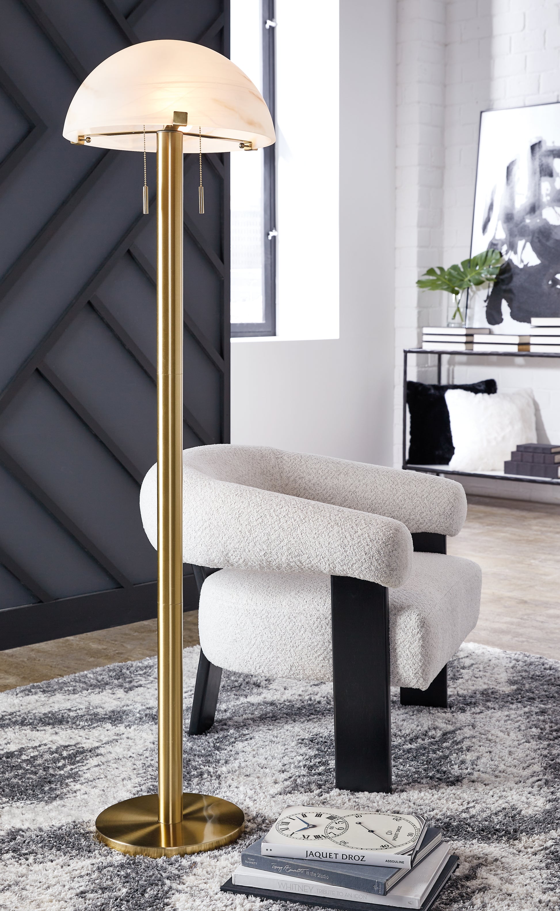 Ocala Furniture Outlet - Ashley Furniture - Tobbinsen Lighting - Metal Floor Lamp (1/CN) / Brass Finish - L208421
