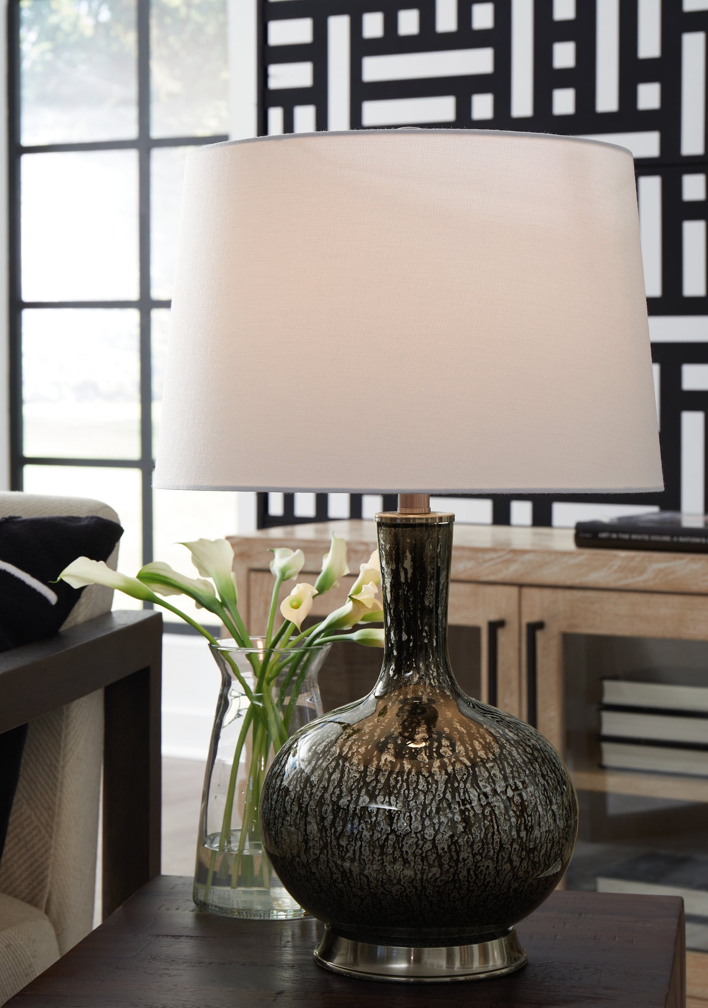 Ocala Furniture Outlet - Ashley Furniture - Tenslow Lighting - Table Lamp (Set of 2) / Antique Black - L430844X2