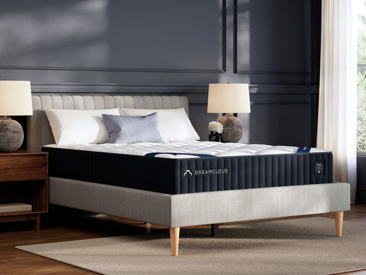Ocala Furniture Outlet - Ashley Furniture - DreamCloud Classic Hybrid Mattresses - King - M13541