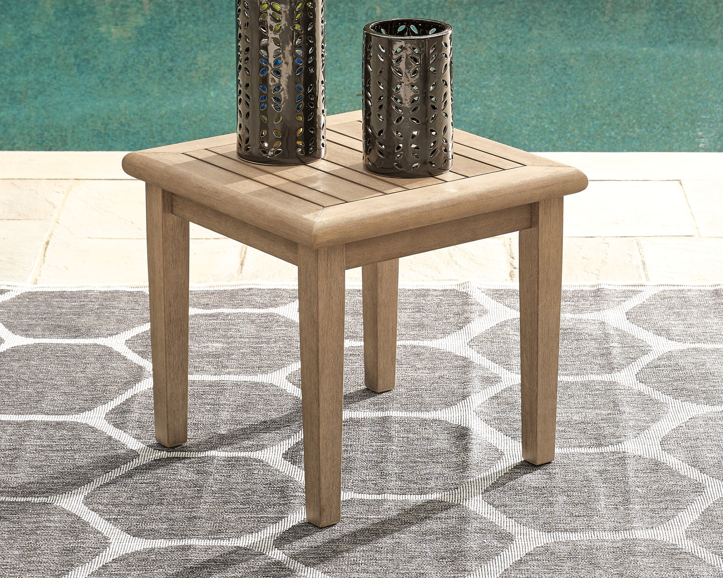Ocala Furniture Outlet - Ashley Furniture - Gerianne Outdoor - Square End Table / Grayish Brown - P805-702