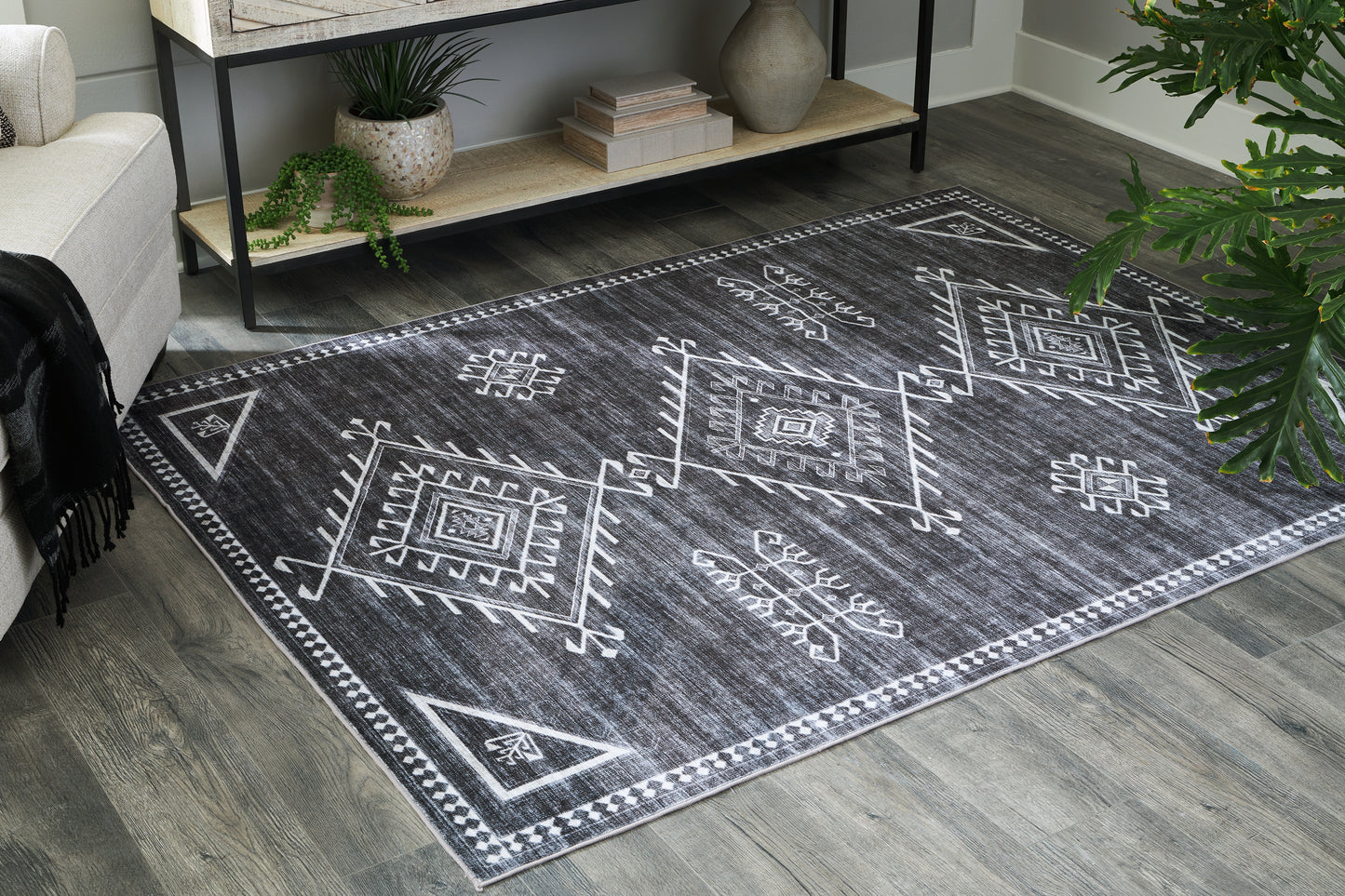 Ocala Furniture Outlet - Ashley Furniture - Arloman Rug - 5' x 7' Washable Rug / Black/Cream/Gray - R405932