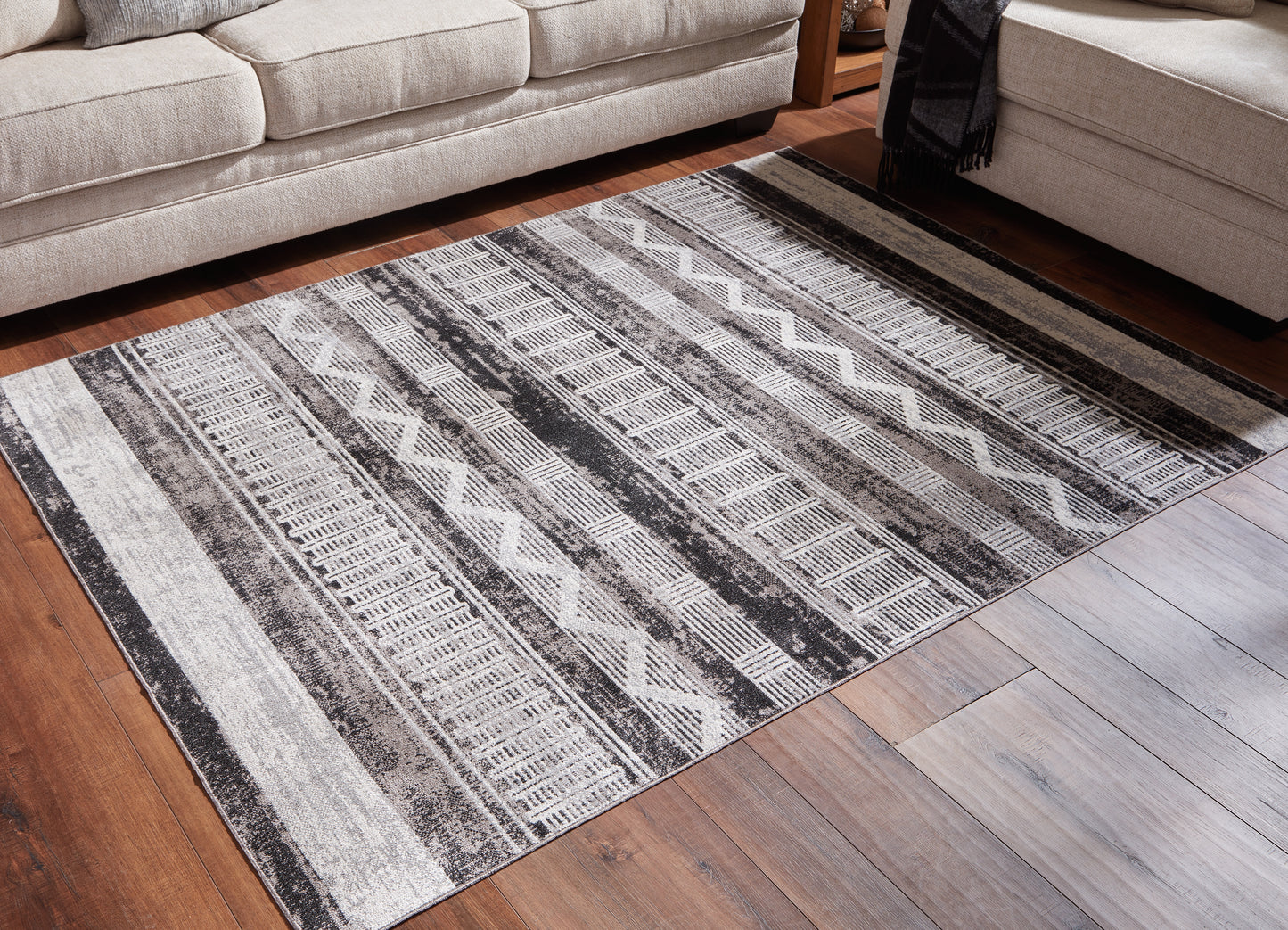 Ocala Furniture Outlet - Ashley Furniture - Henchester Rug - 8' x 10' Washable Rug / Multi - R405991