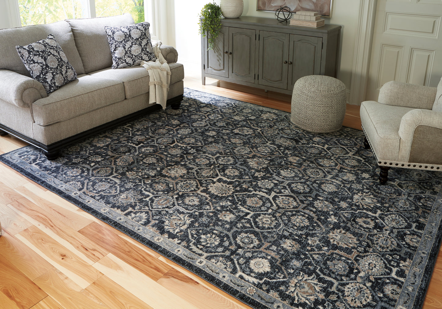 Ocala Furniture Outlet - Ashley Furniture - Hilcott Rug - 7'10" x 10'6" Rug / Blue/Cream/Brown - R406111