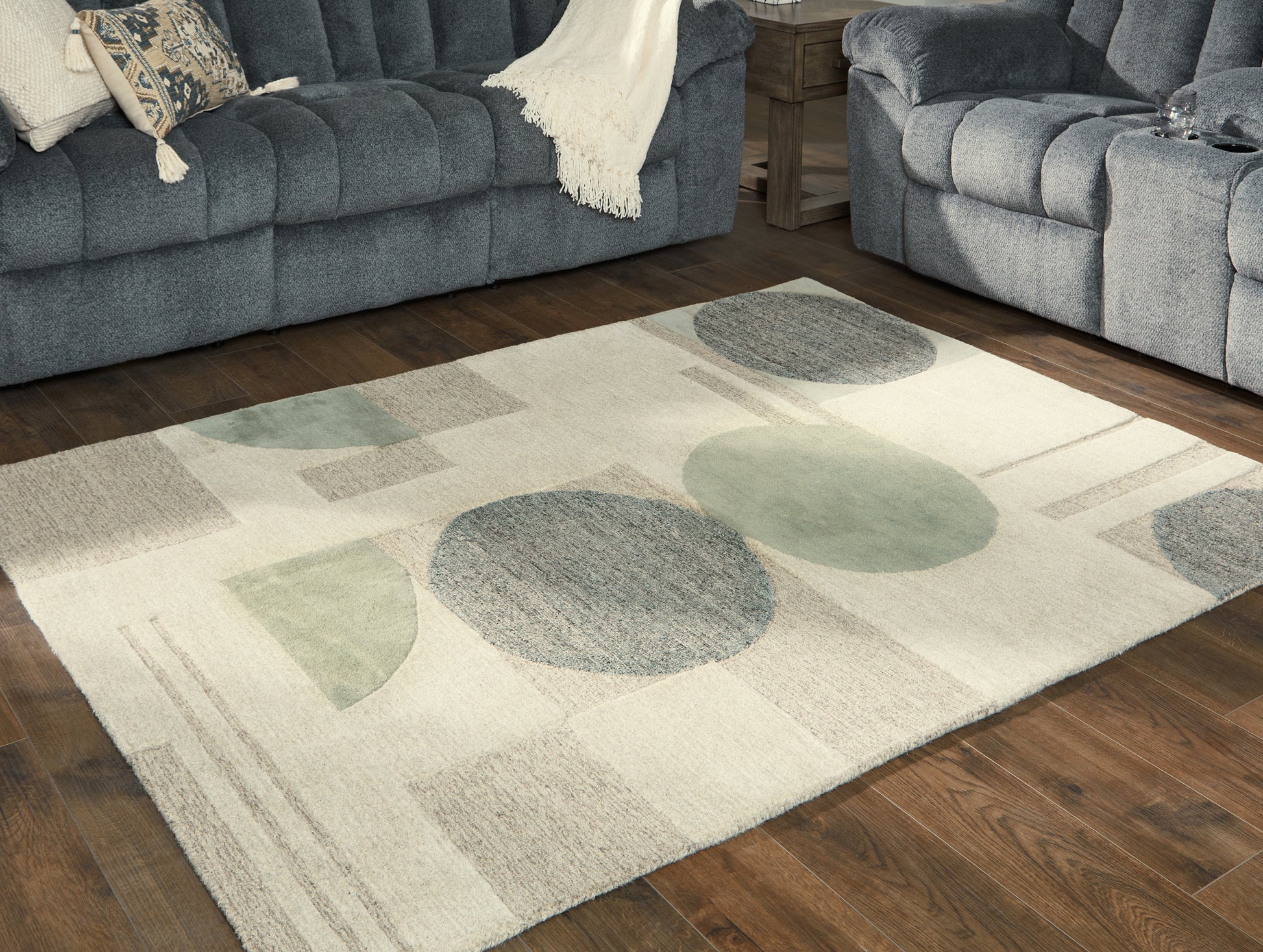 Ocala Furniture Outlet - Ashley Furniture - Dallane Rug - 5' x 7' Rug / Linen/Blue/Green - R406352