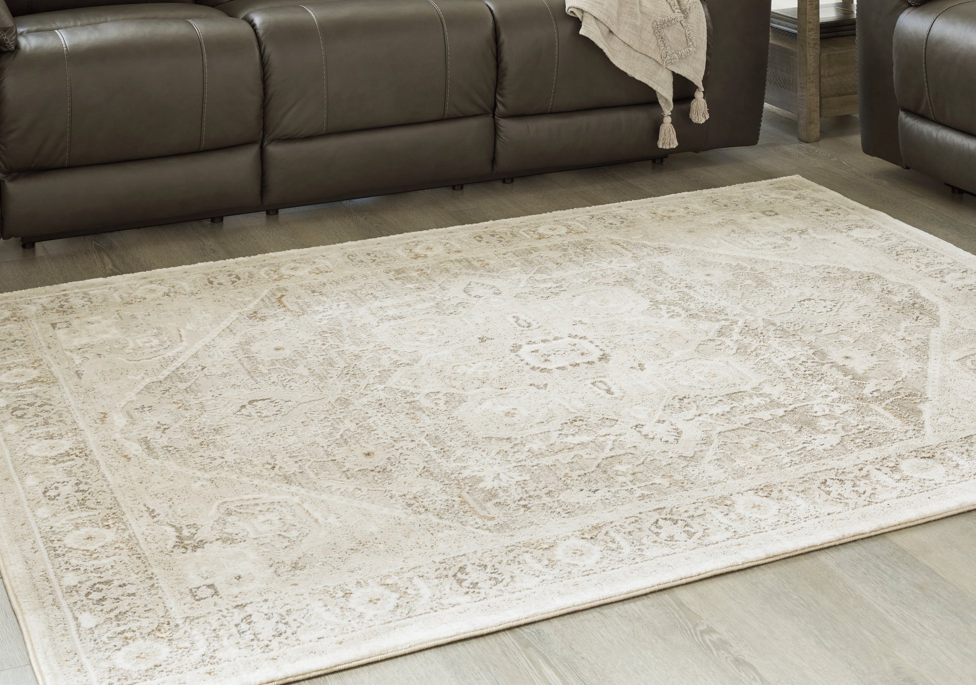 Ocala Furniture Outlet - Ashley Furniture - Gatwell Rug - 5' x 7' Rug / Ivory/Gray/Tan - R406512