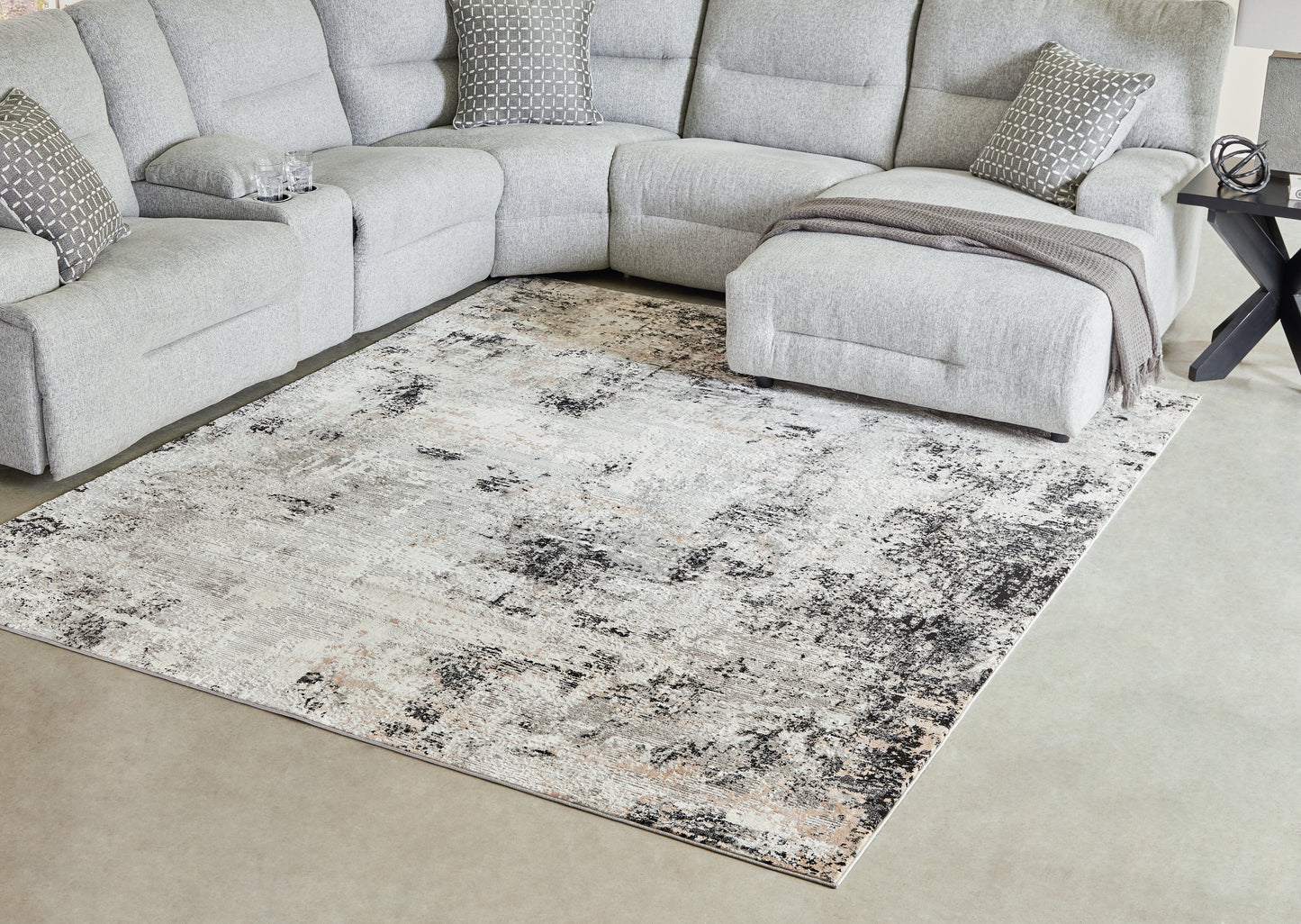Ocala Furniture Outlet - Ashley Furniture - Langwell Rug - 8' x 10' Rug / Black/Gray/White - R406781