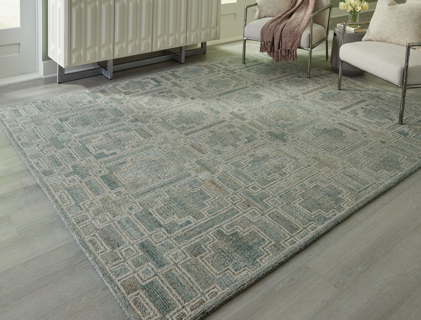 Ocala Furniture Outlet - Ashley Furniture - Jossland Rug - 8' x 10' Rug / Green/Ivory - R406911