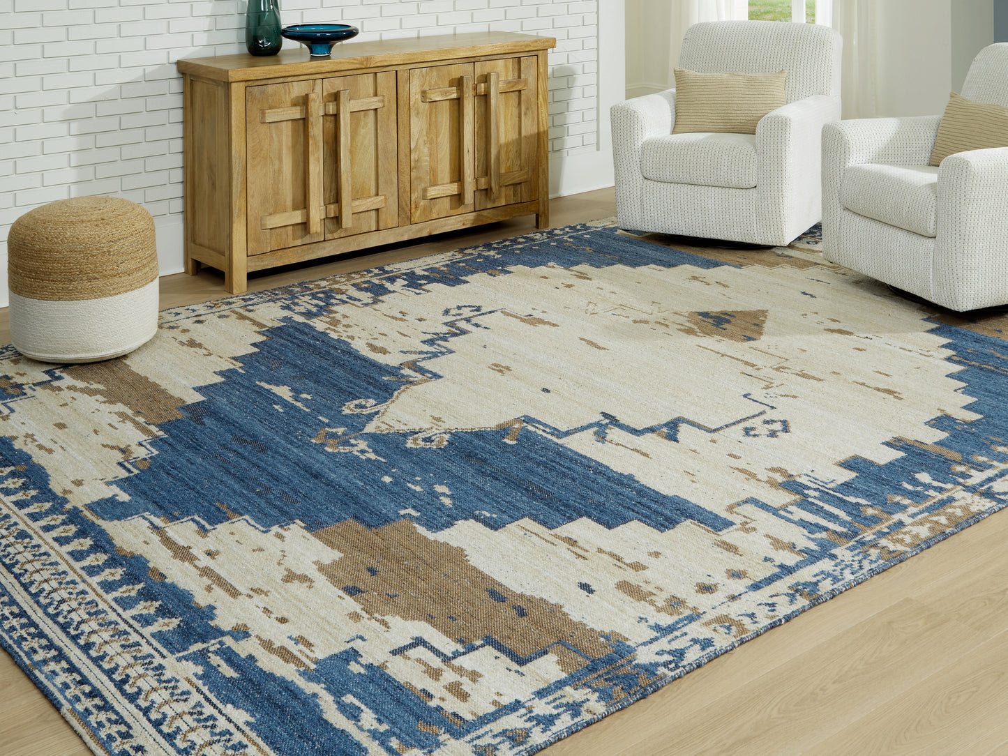 Ocala Furniture Outlet - Ashley Furniture - Varnler Rug - 10' x 14' Rug / Blue/Brown/Tan - R407130