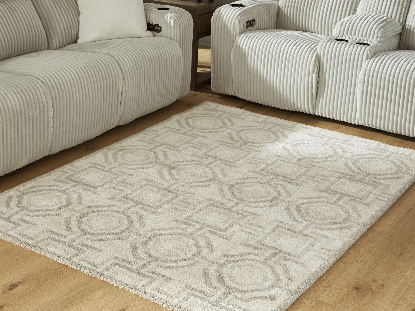Ocala Furniture Outlet - Ashley Furniture - Maconville Rug - Large Rug / Ivory/Gray - R407321