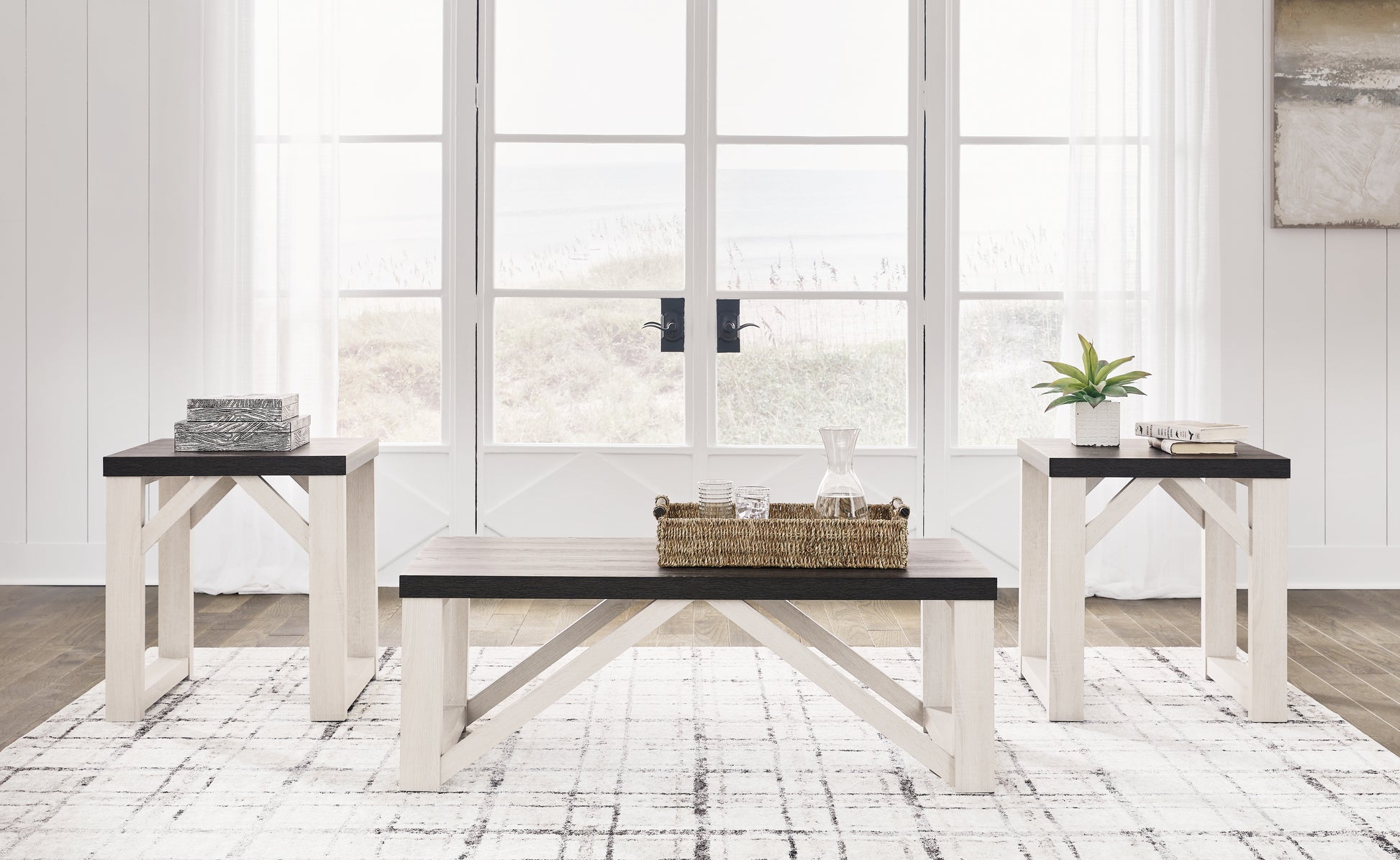 Ocala Furniture Outlet - Ashley Furniture - Dorrinson Table (Set of 3) - Occasional Table Set (3/CN) / Antique White - T236-13