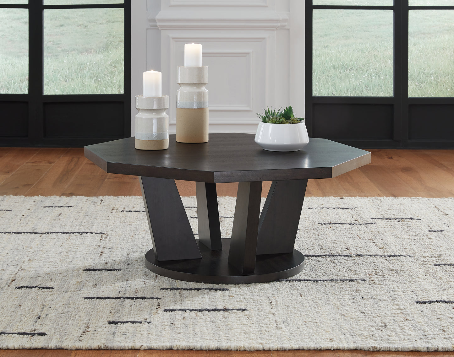 Ocala Furniture Outlet - Ashley Furniture - Chasinfield Coffee Table - Octagon Cocktail Table / Dark Brown - T458-8