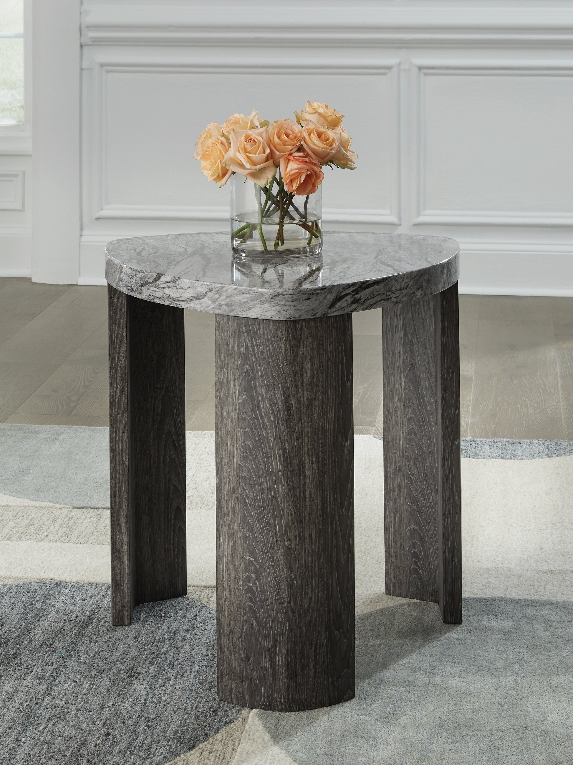 Ocala Furniture Outlet - Ashley Furniture - Surmour End Table - Triangle End Table / Gray/Brown - T600-6
