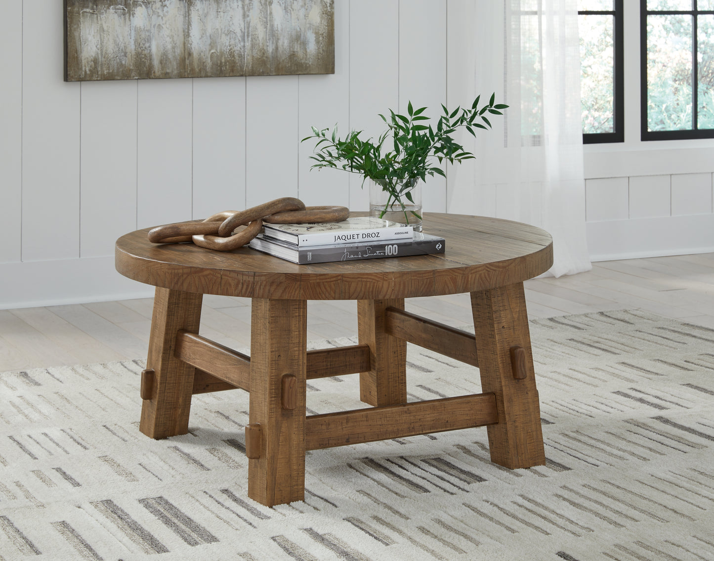 Ocala Furniture Outlet - Ashley Furniture - Mackifeld Coffee Table - Round Cocktail Table / Warm Brown - T724-8
