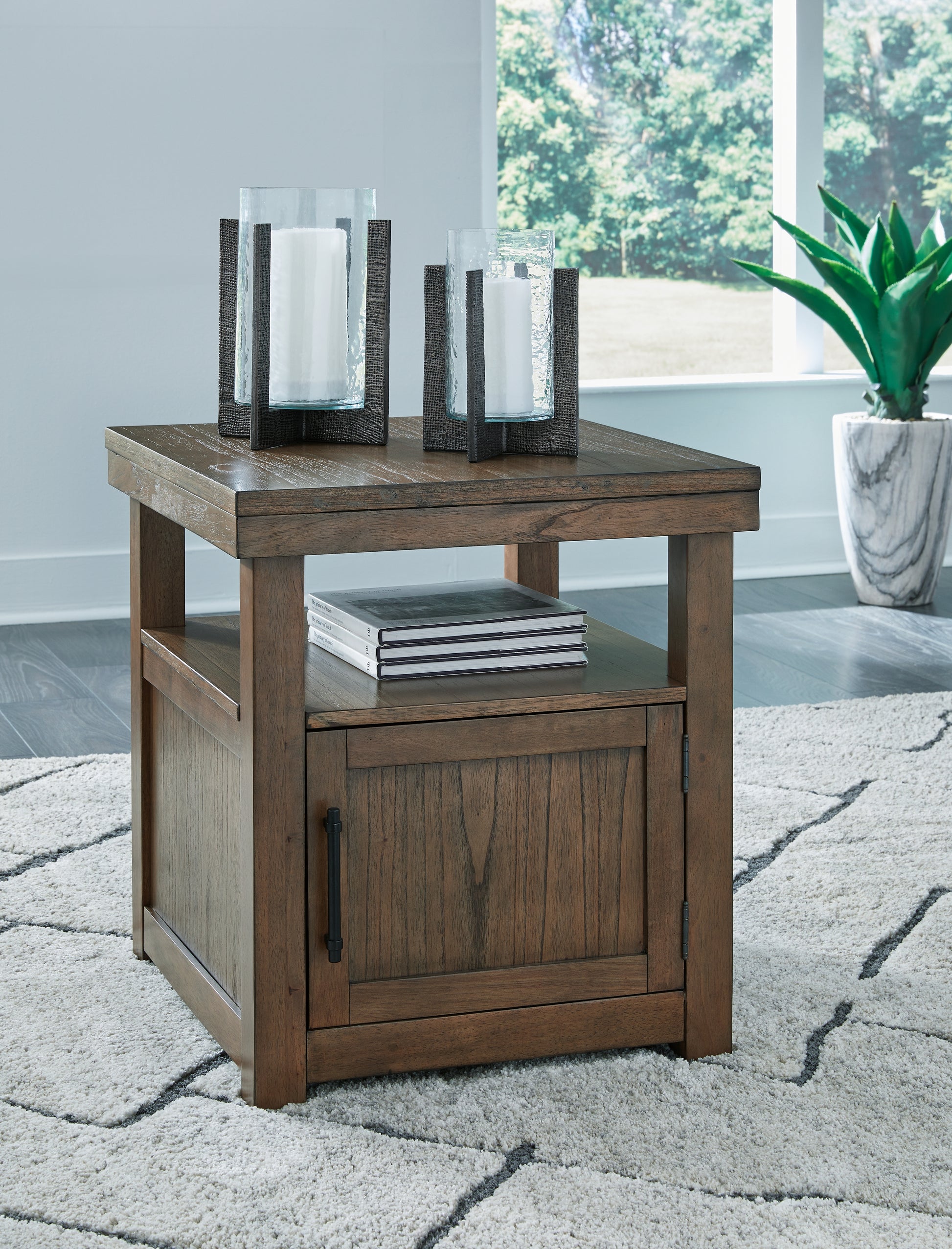 Ocala Furniture Outlet - Ashley Furniture - Boardernest End Table - Rectangular End Table / Brown - T738-3