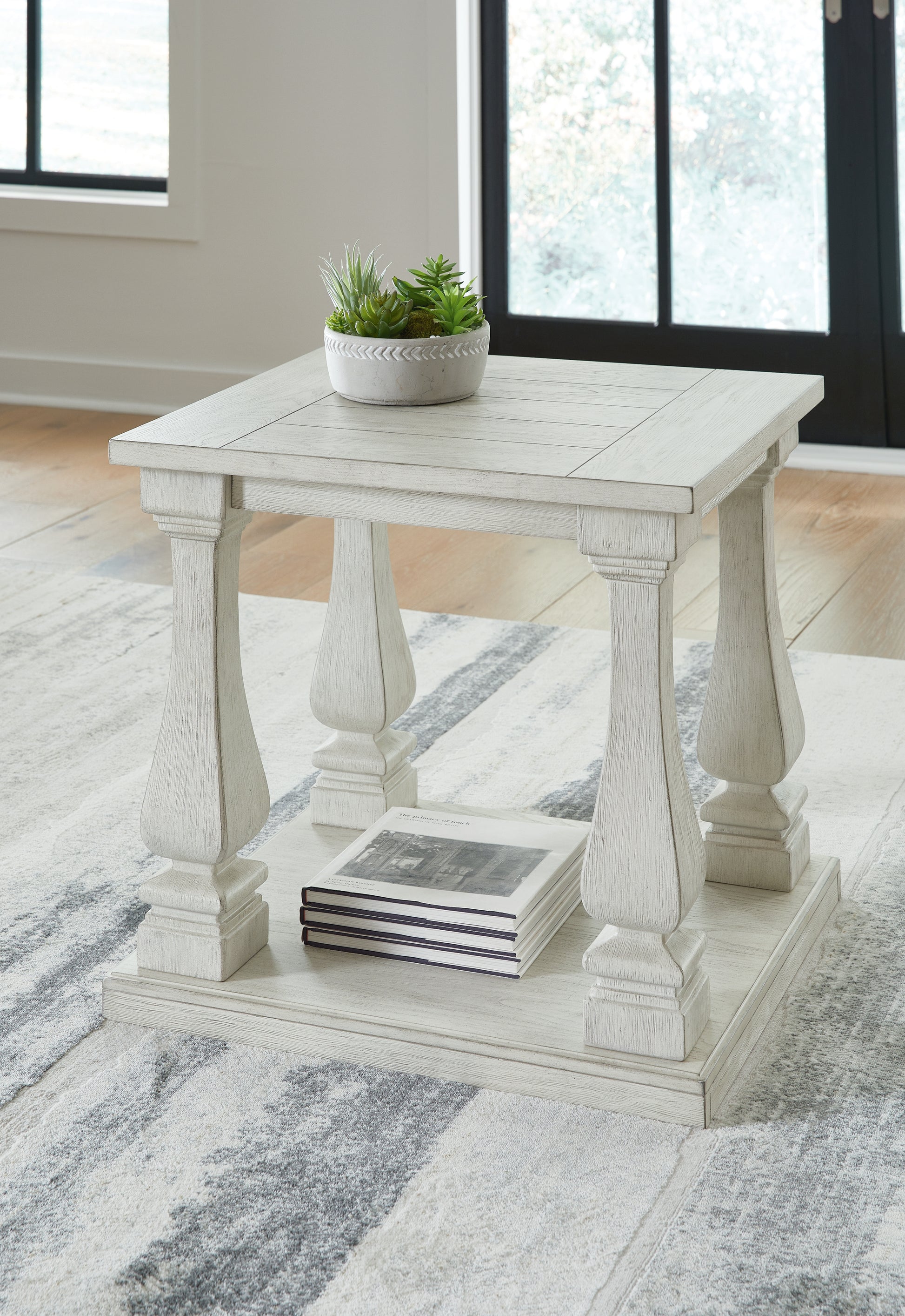 Ocala Furniture Outlet - Ashley Furniture - Arlendyne End Table - Rectangular End Table / Antique White - T747-3