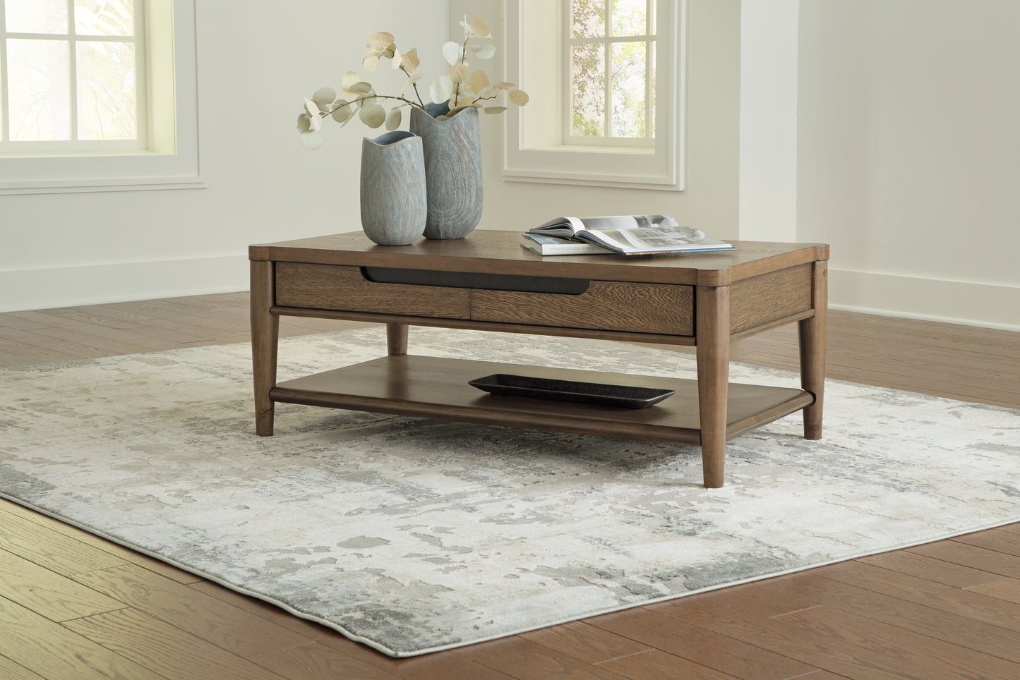 Ocala Furniture Outlet - Ashley Furniture - Roanhowe Coffee Table - Rectangular Cocktail Table / Brown - T769-1