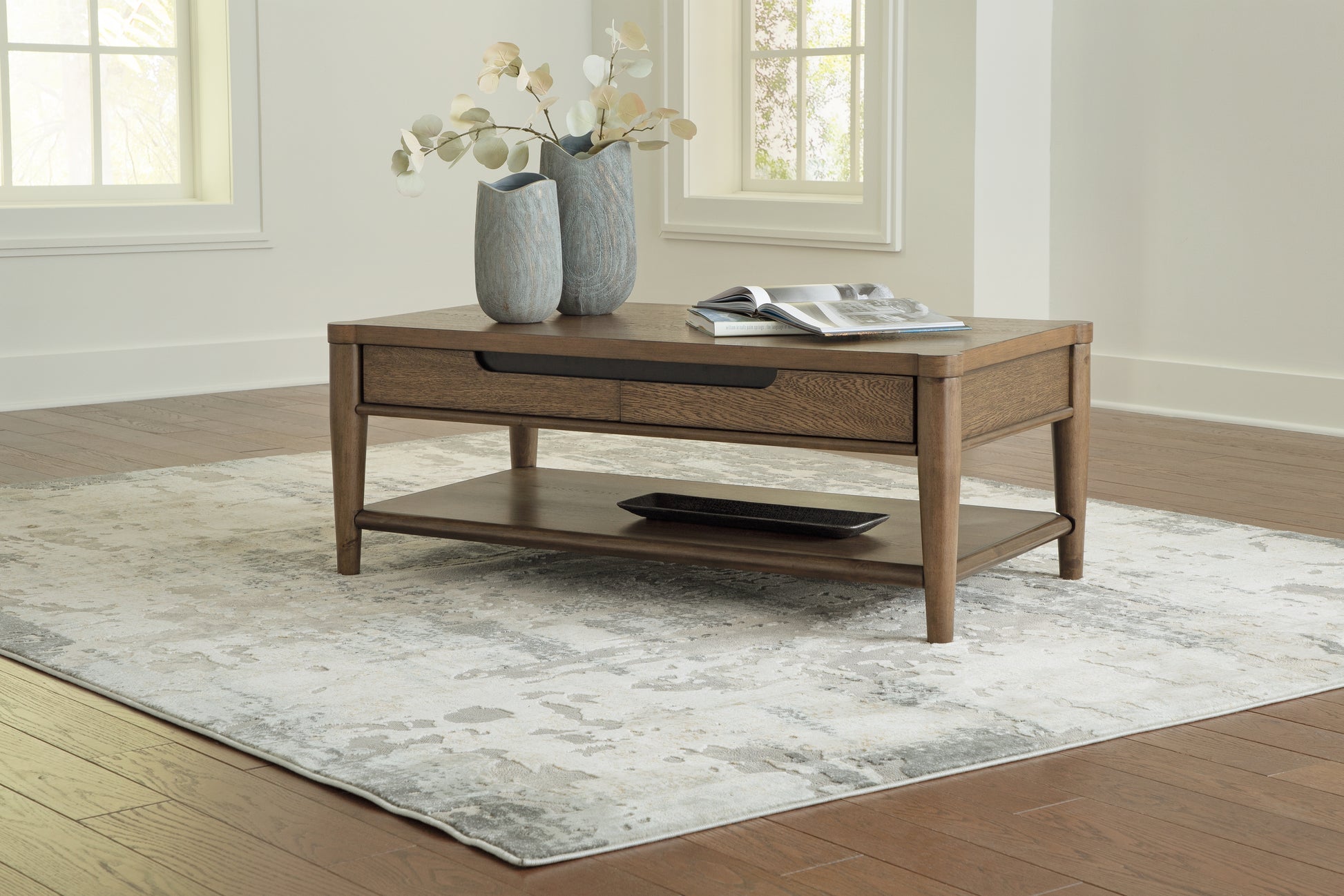 Ocala Furniture Outlet - Ashley Furniture - Roanhowe Coffee Table - Rectangular Cocktail Table / Brown - T769-1
