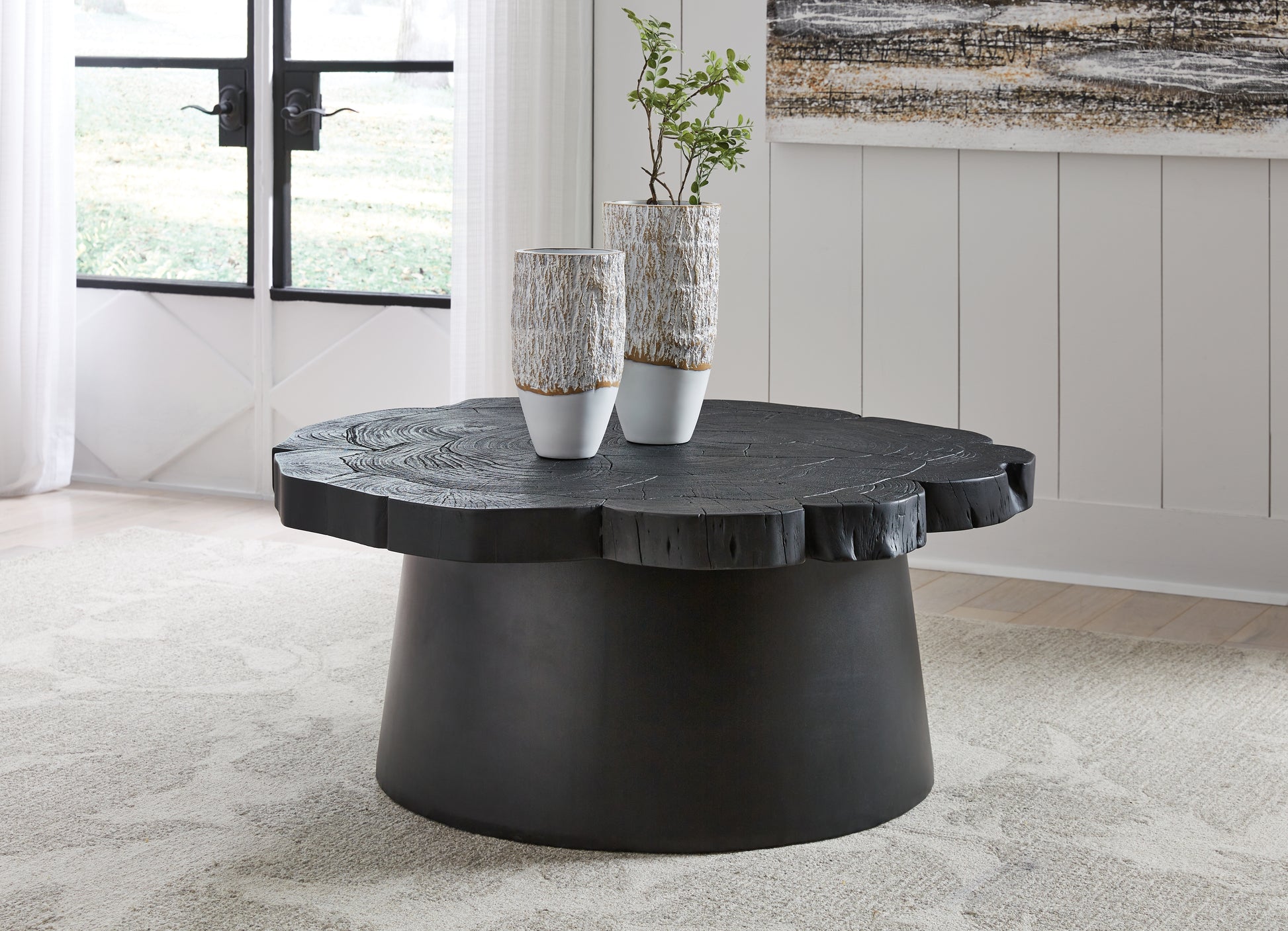 Ocala Furniture Outlet - Ashley Furniture - Wimbell Coffee Table - Round Cocktail Table / Black - T970-8