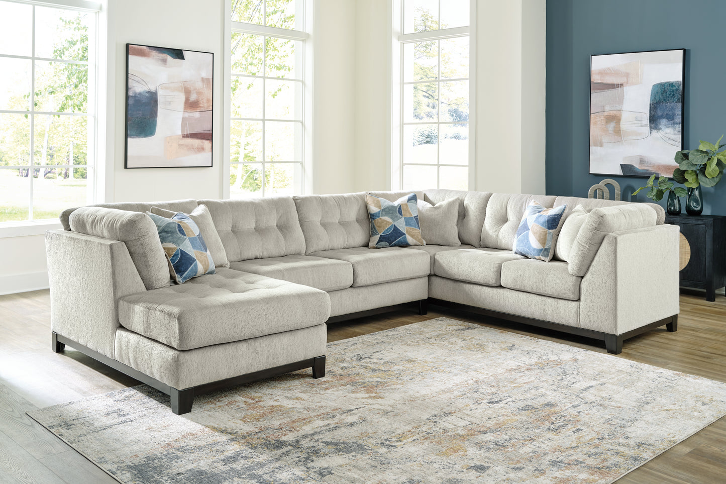 Ocala Furniture Outlet - Ashley Furniture - Maxon Place Sectional - RAF 3-Piece Sectional with Chaise / Stone - 33004S1