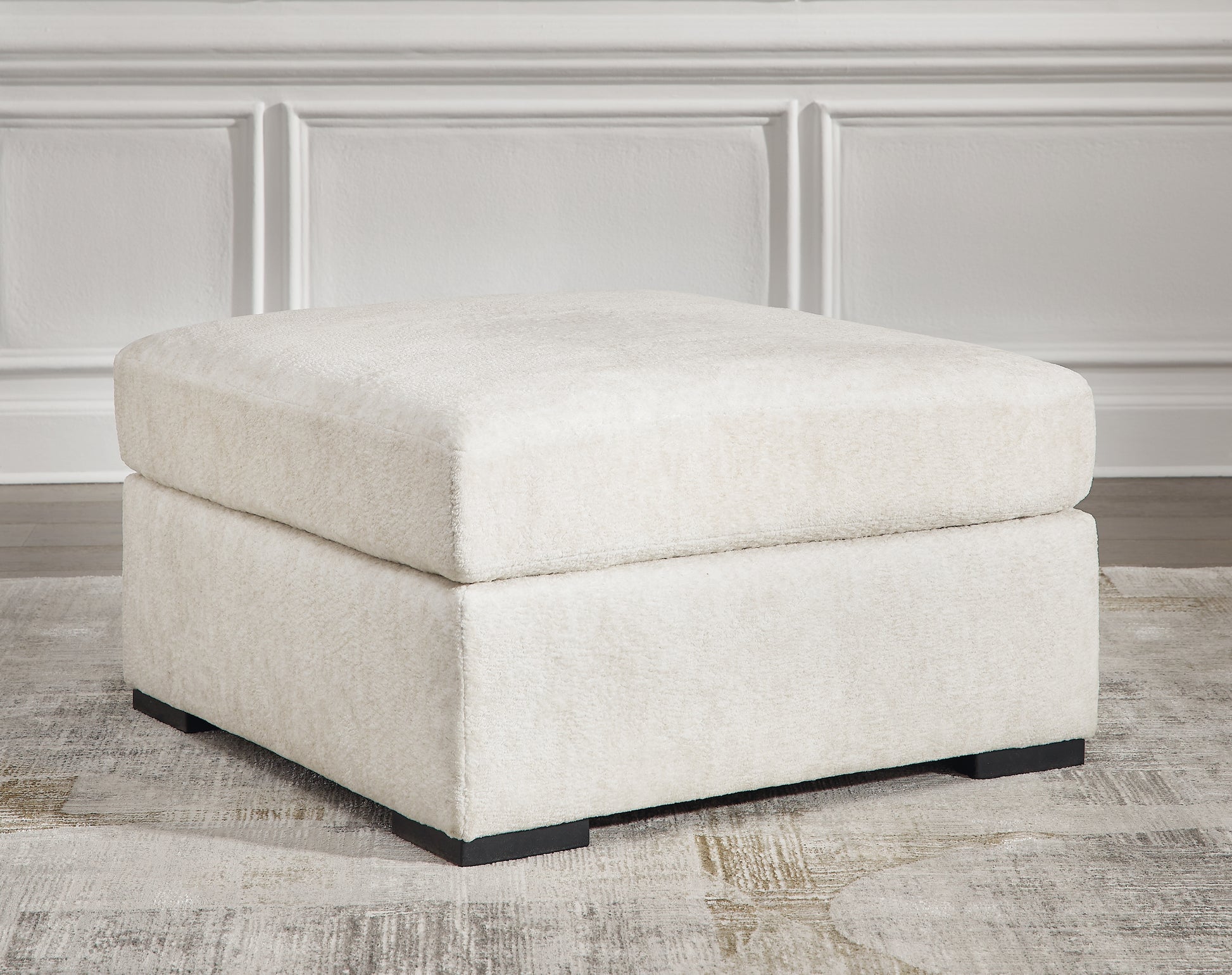 Ocala Furniture Outlet - Ashley Furniture - Chessington Living Room - Oversized Accent Ottoman / Ivory - 6190408