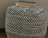 Pouf