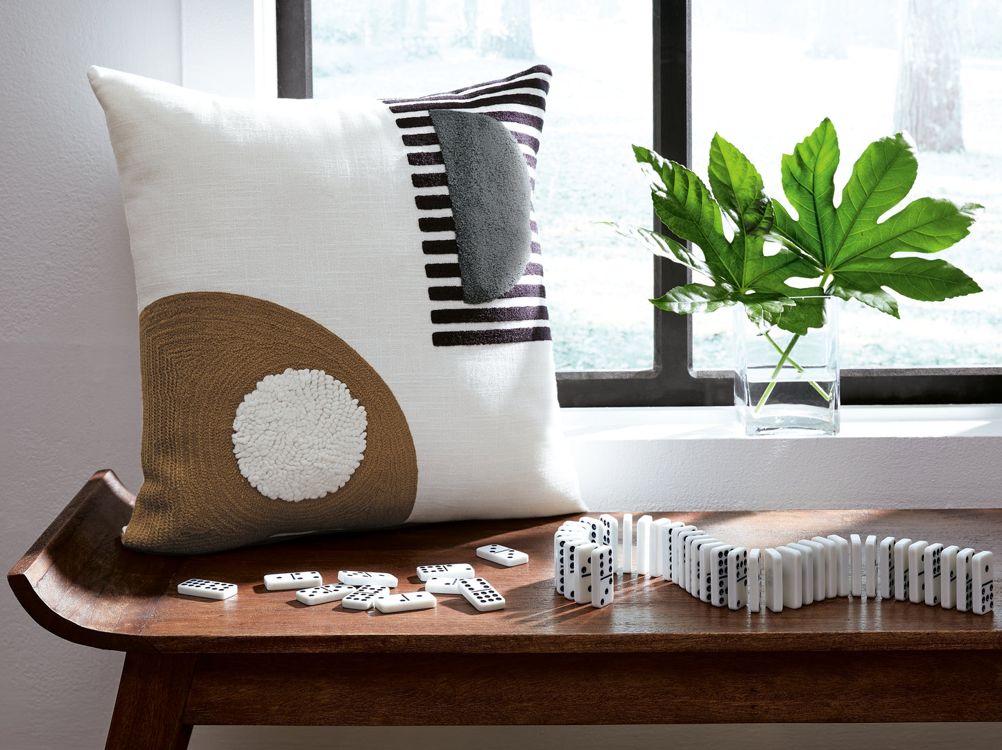 Ocala Furniture Outlet - Ashley Furniture - Longsum Pillows - Pillow (4/CS) / Black/White/Honey - A1000927