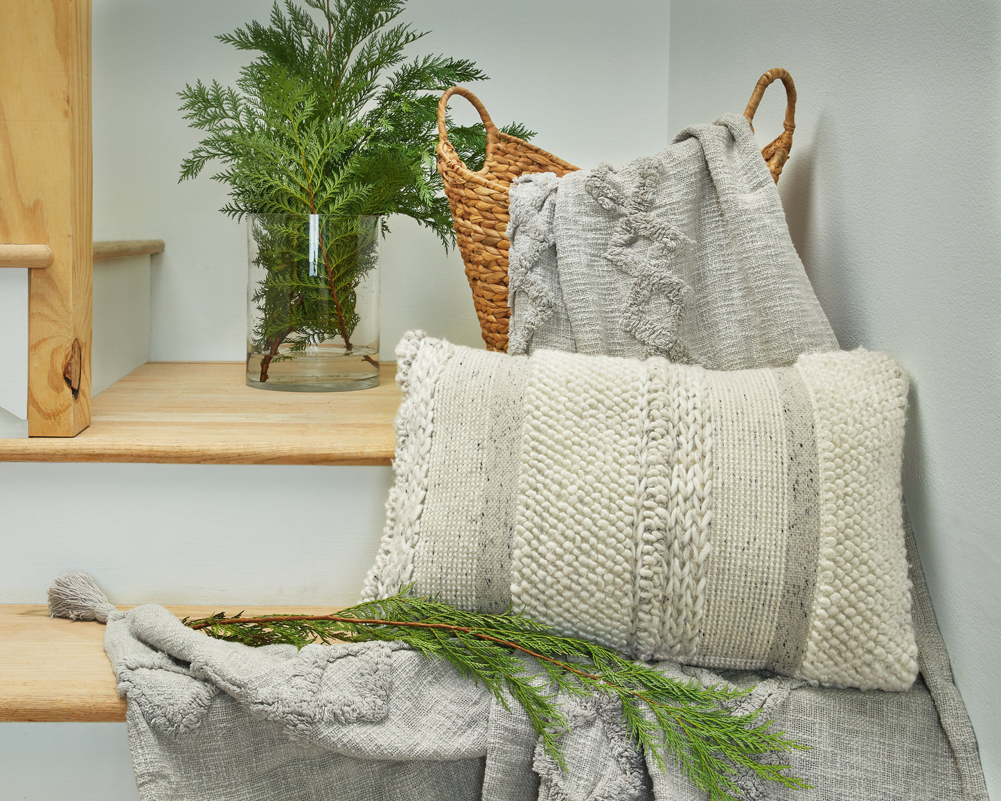 Ocala Furniture Outlet - Ashley Furniture - Standon Pillows - Pillow / Gray/White - A1001005P