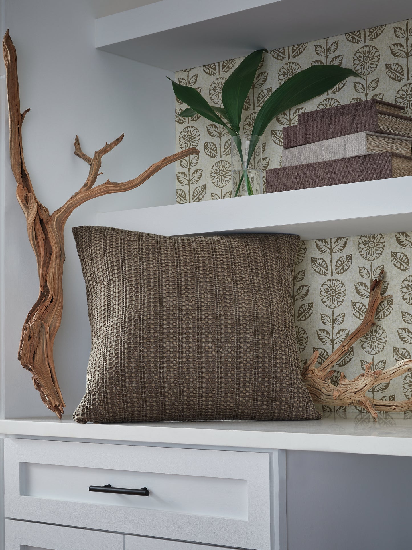 Ocala Furniture Outlet - Ashley Furniture - Landcher Pillows - Pillow (4/CS) / Brown - A1001104