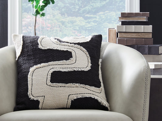 Ocala Furniture Outlet - Ashley Furniture - Veerbank Pillows - Pillow (4/CS) / Black/Beige - A1001114